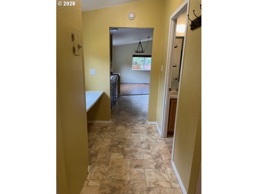 5147 HILLTOP DR, Florence, OR, 97439