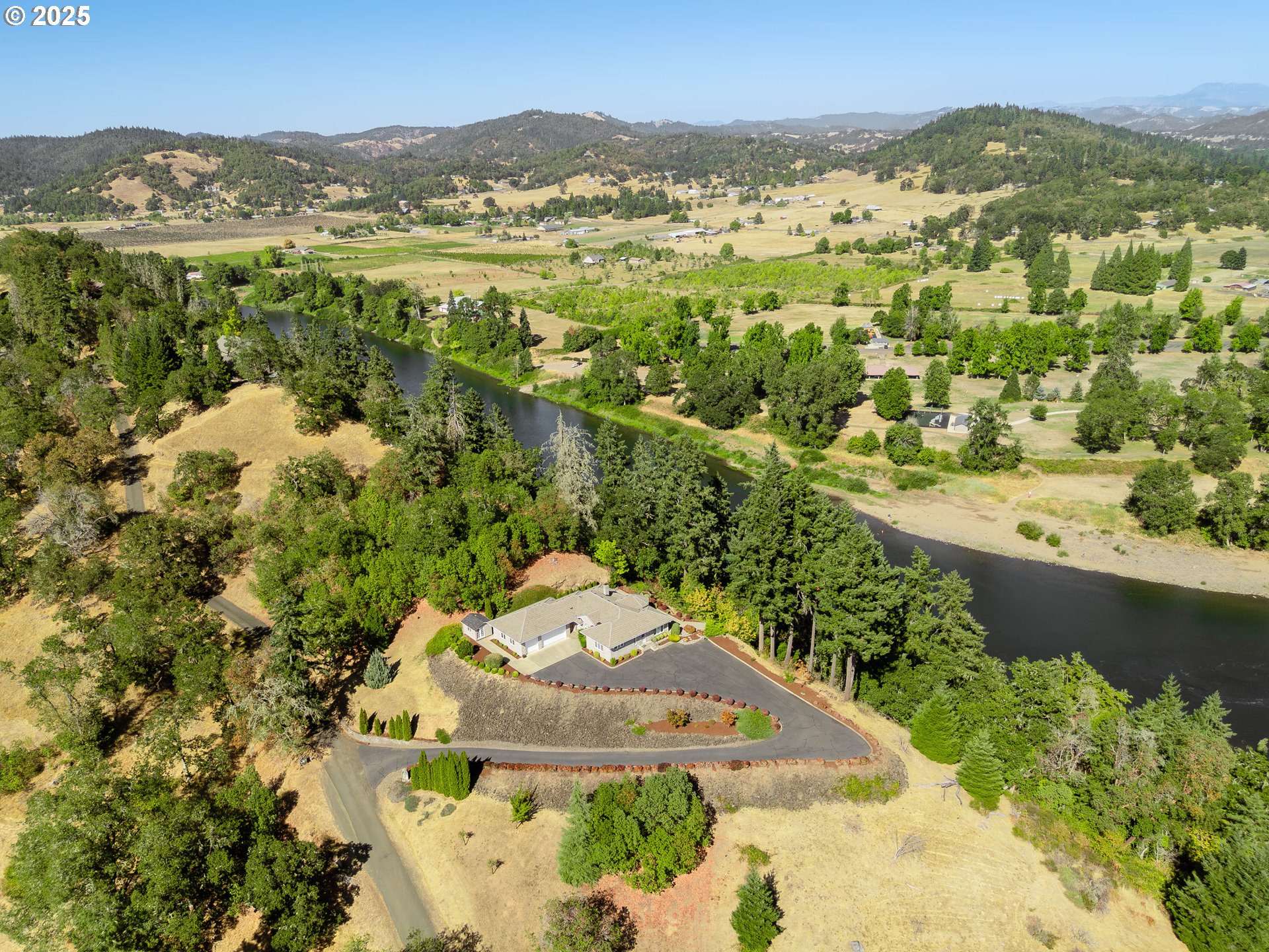 790 TRANQUIL LN, Roseburg, OR, 97471