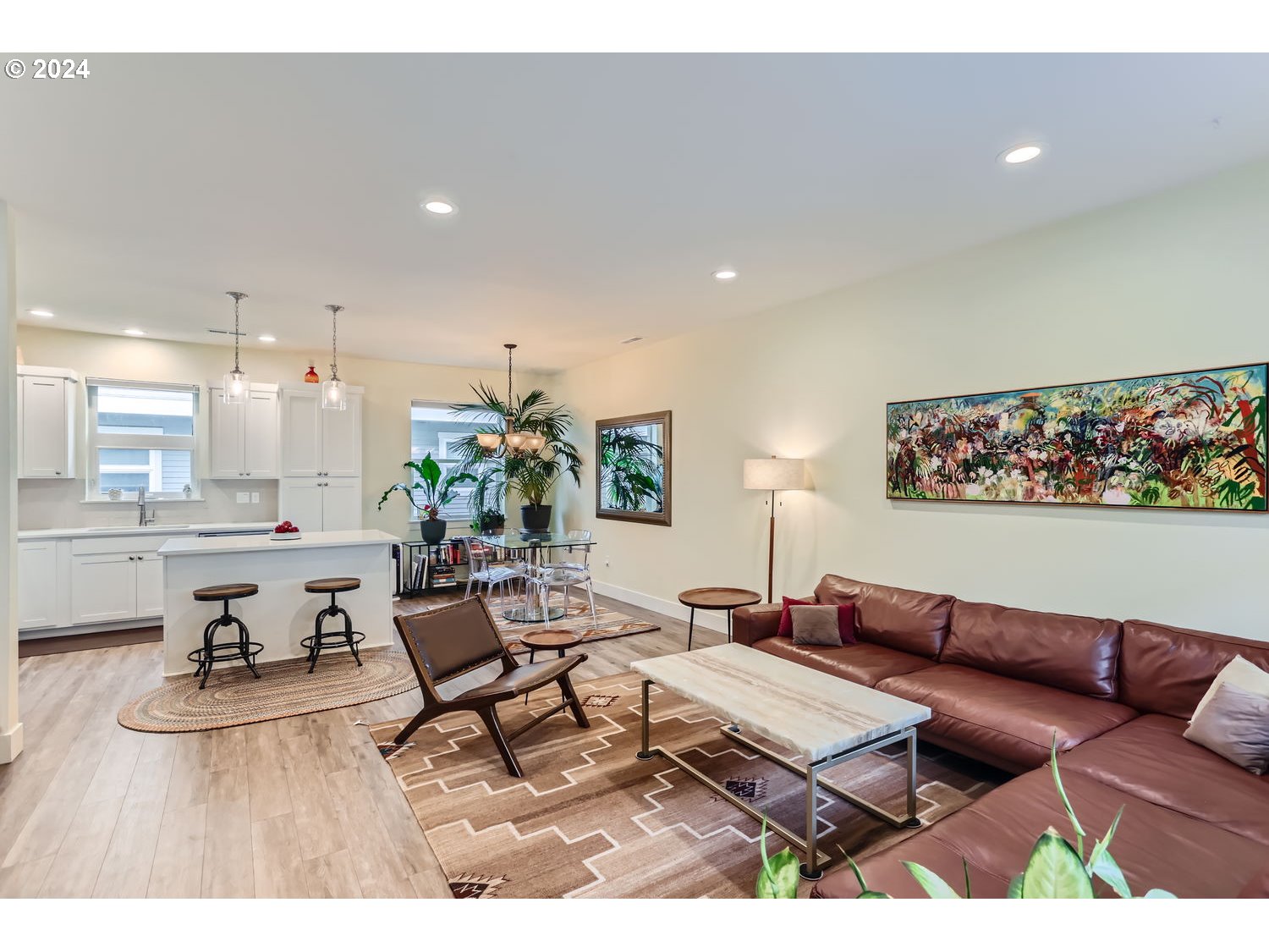 Photo #2: 612581769 Listing: Photo #2