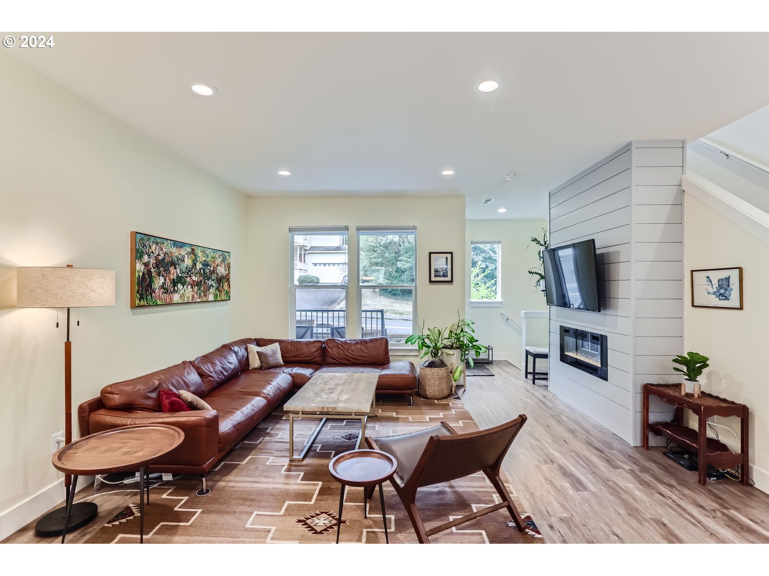 Photo #3: 612581769 Listing: Photo #3