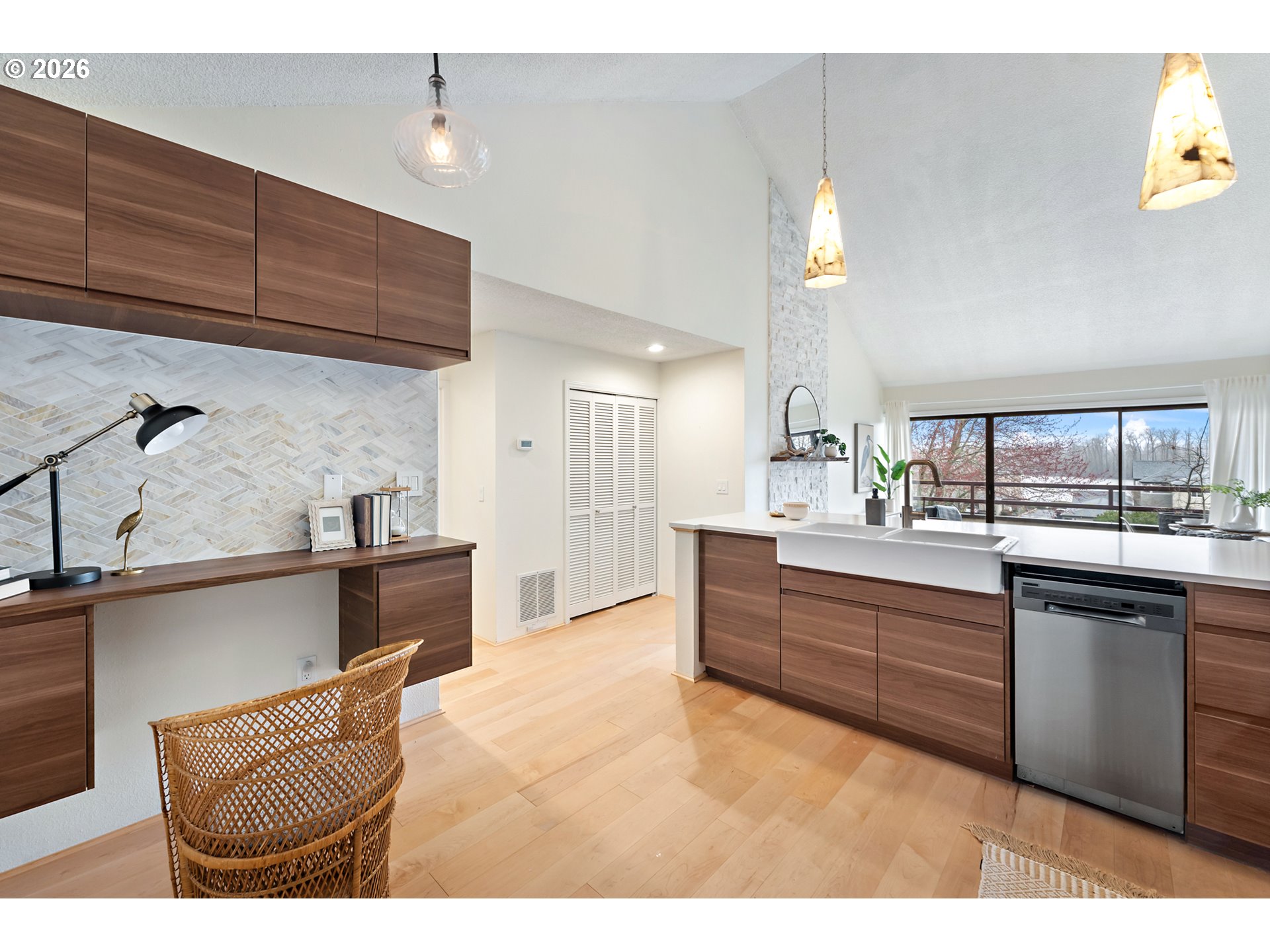 Photo #11: 612683789 Listing: Photo #11