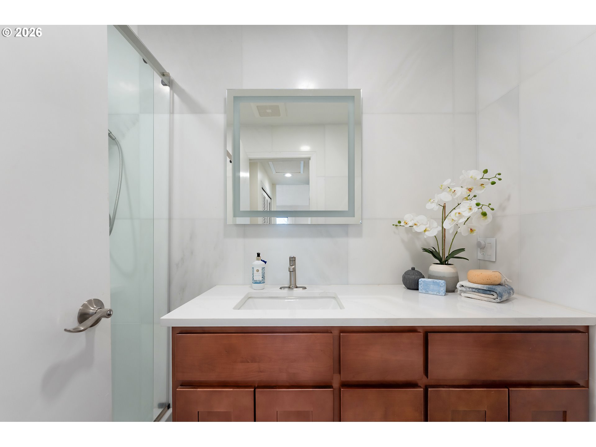 Photo #15: 612683789 Listing: Photo #15