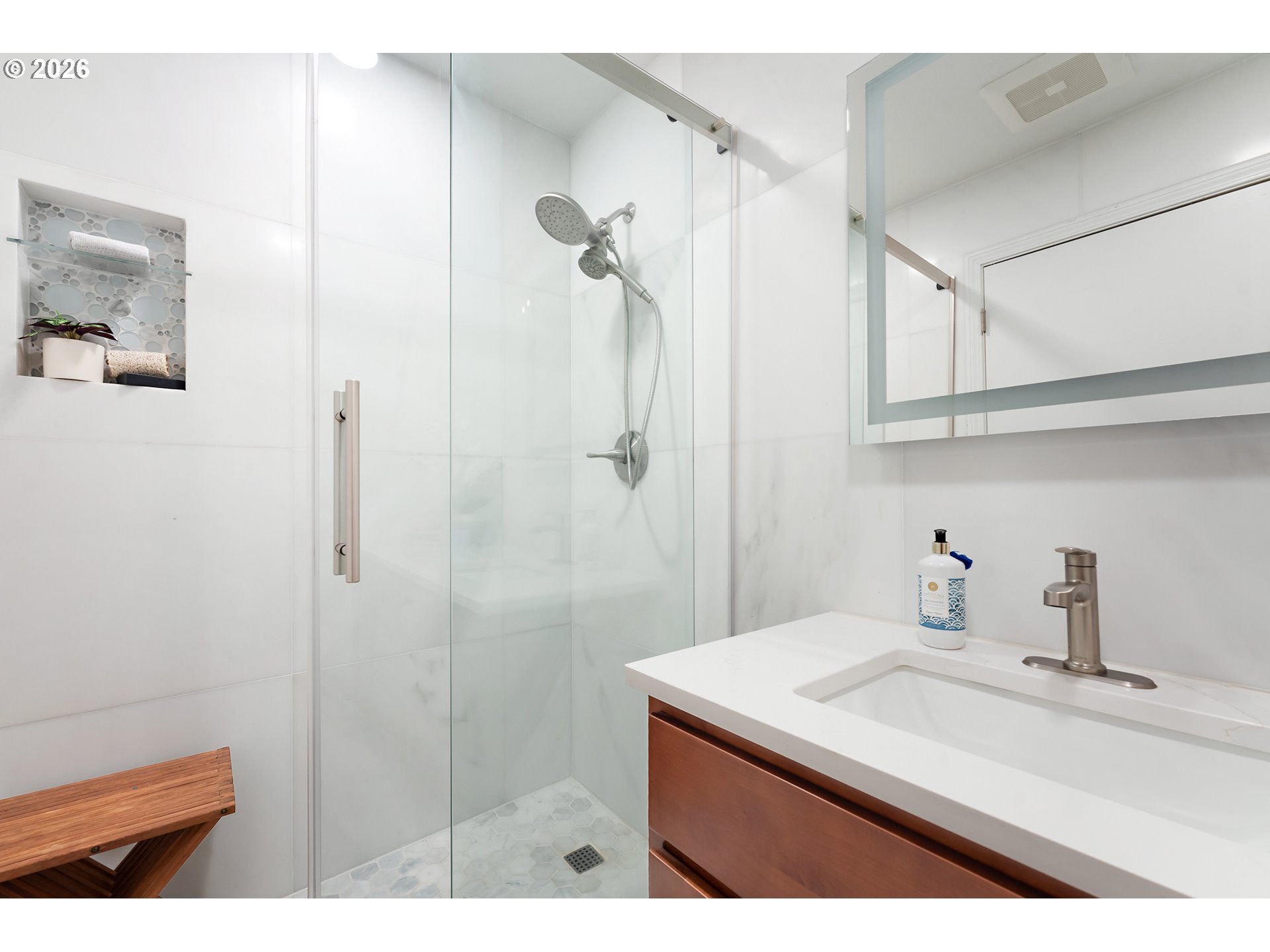 Photo #14: 612683789 Listing: Photo #14