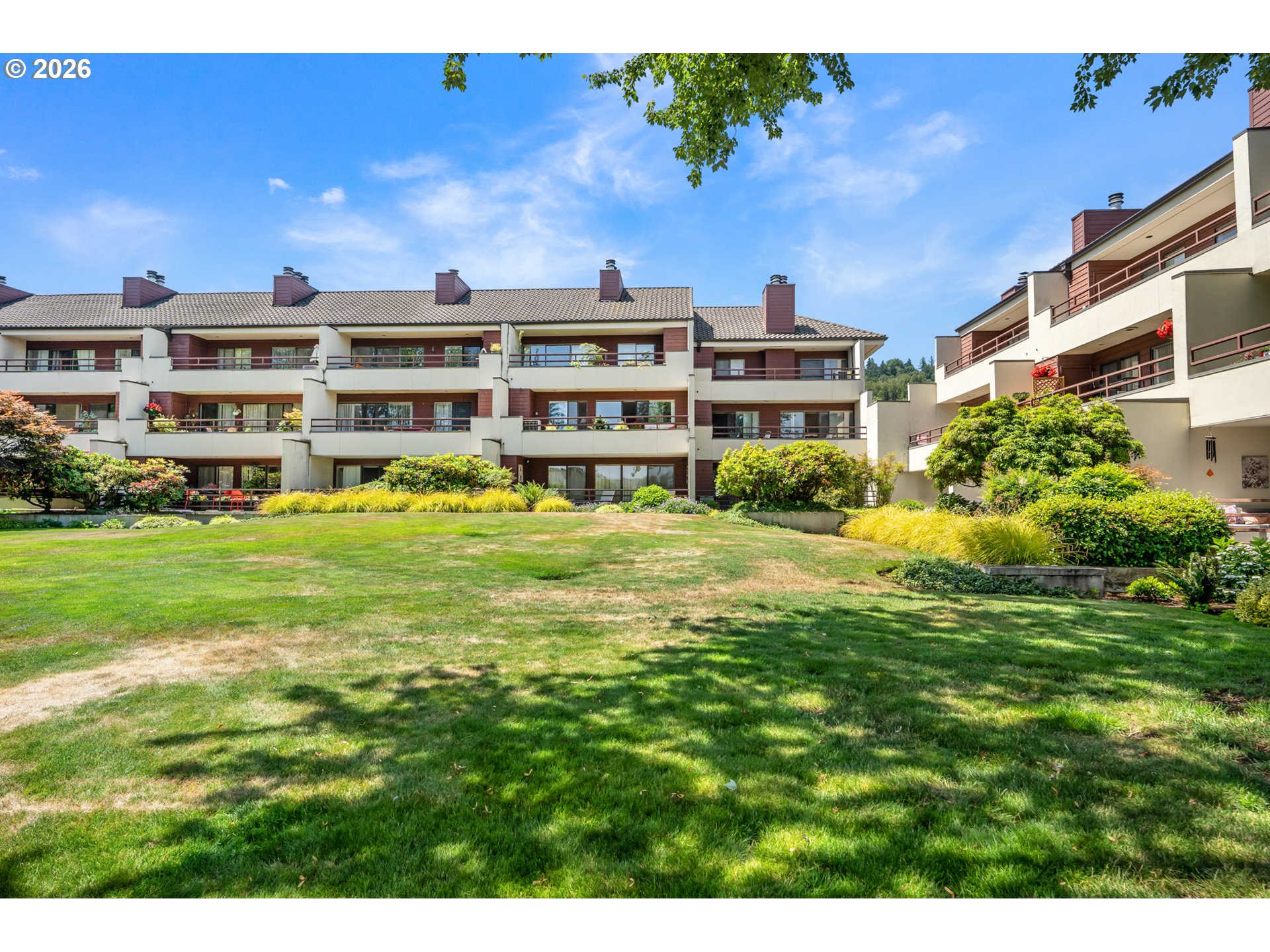 Photo #24: 612683789 Listing: Photo #24