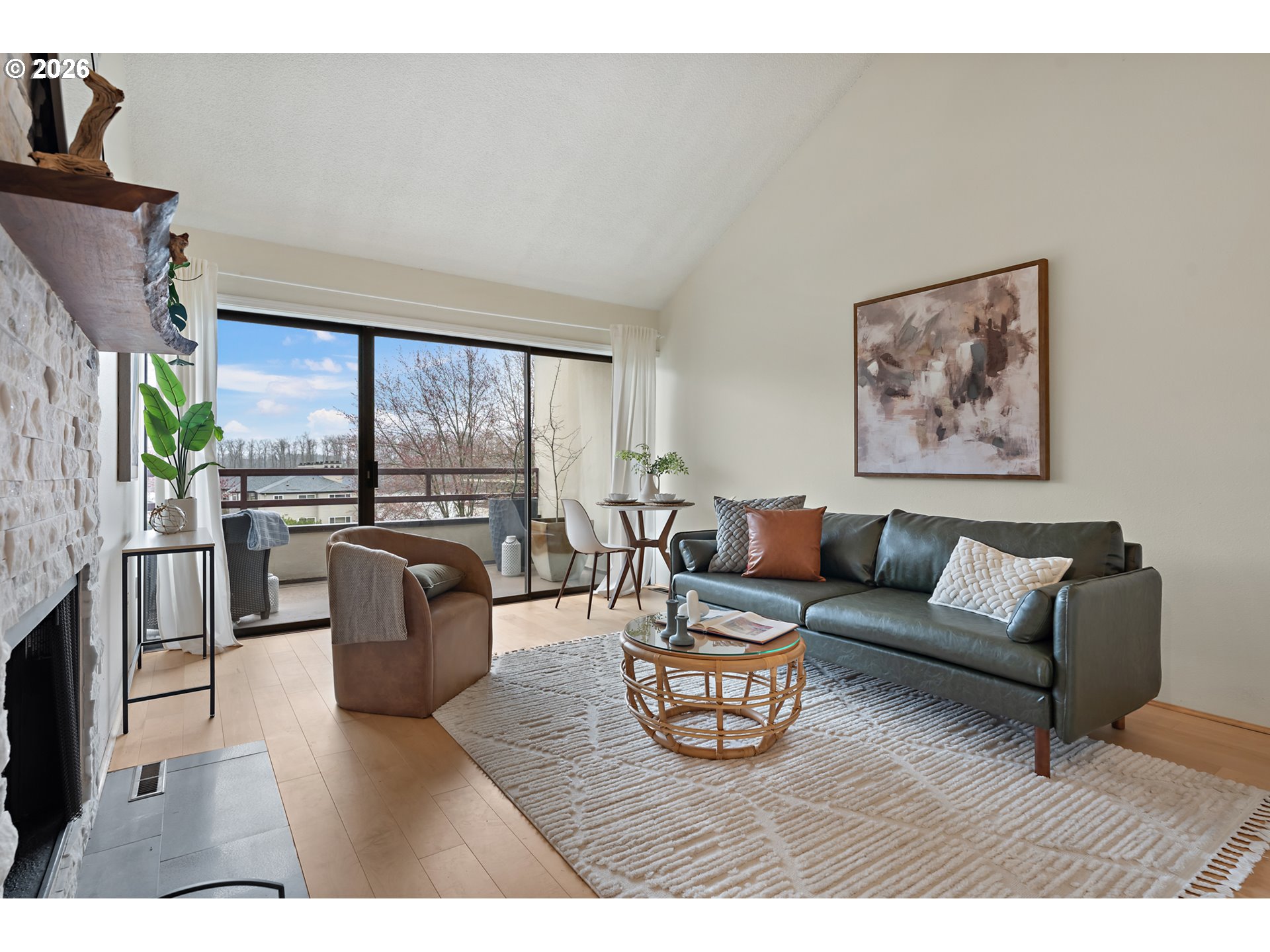 Photo #9: 612683789 Listing: Photo #9