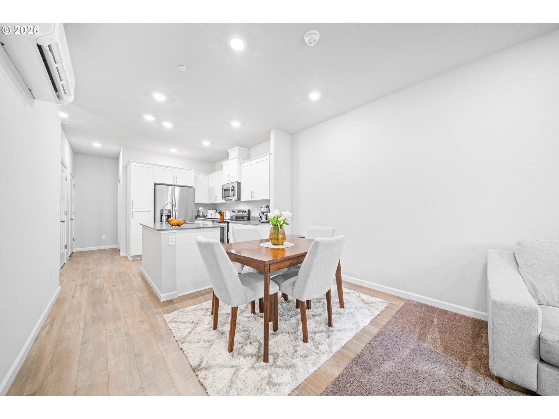 Photo #7: 612687463 Listing: Photo #7