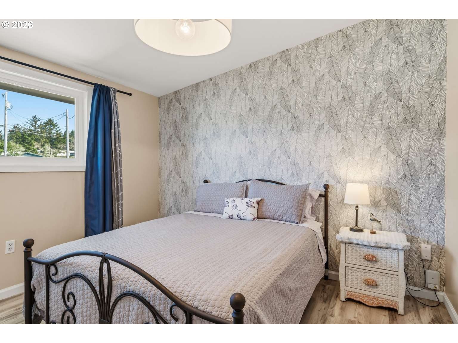 1214 MOORE ST, Brookings, OR, 97415