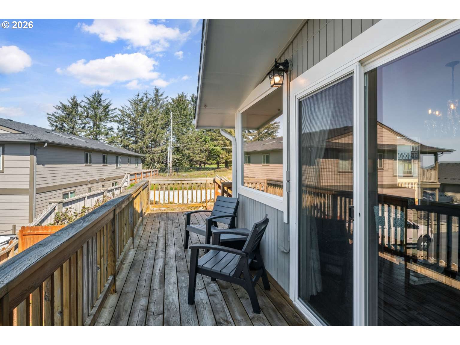 1214 MOORE ST, Brookings, OR, 97415