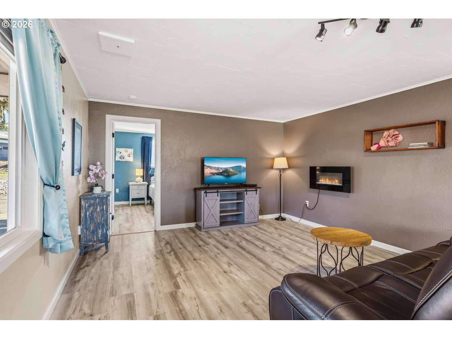 1214 MOORE ST, Brookings, OR, 97415