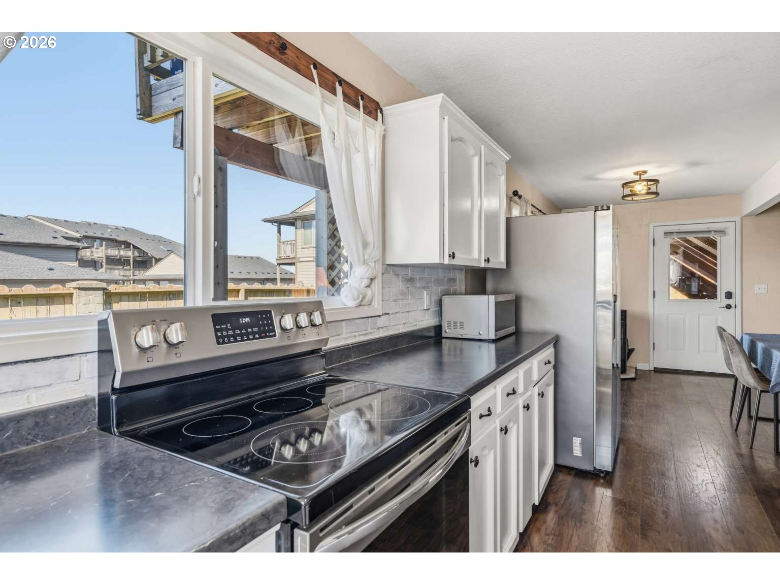 1214 MOORE ST, Brookings, OR, 97415