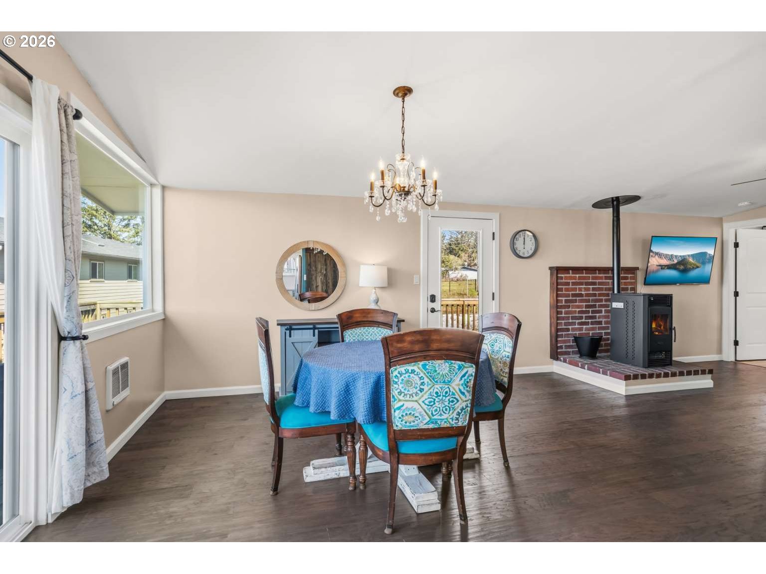 1214 MOORE ST, Brookings, OR, 97415