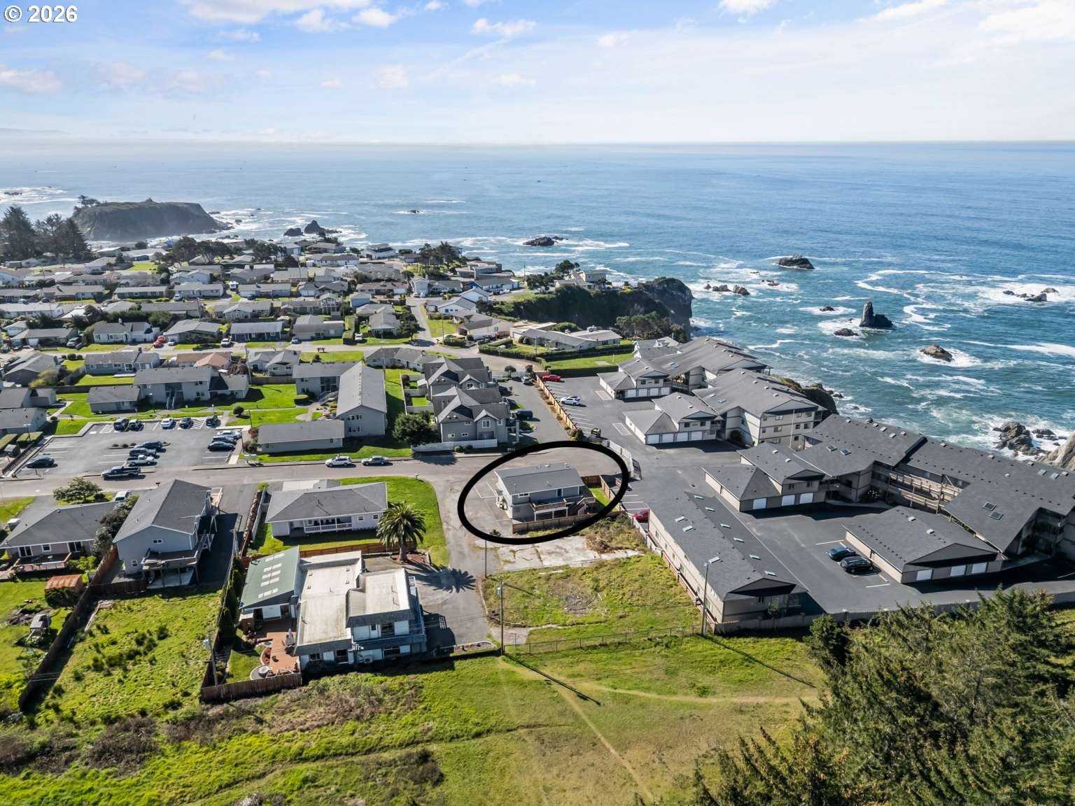 1214 MOORE ST, Brookings, OR, 97415