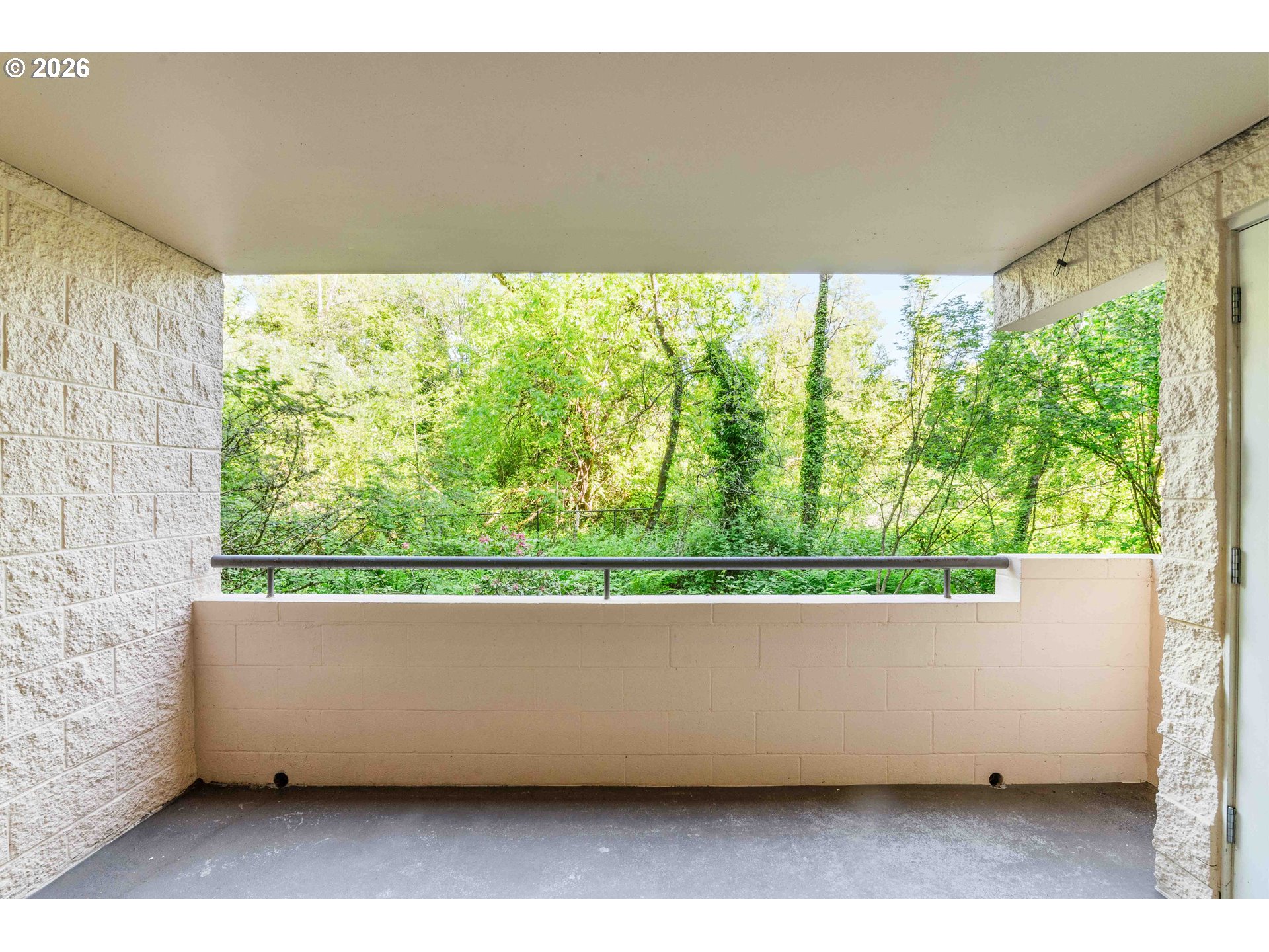 Photo #10: 613462209 Listing: Photo #10