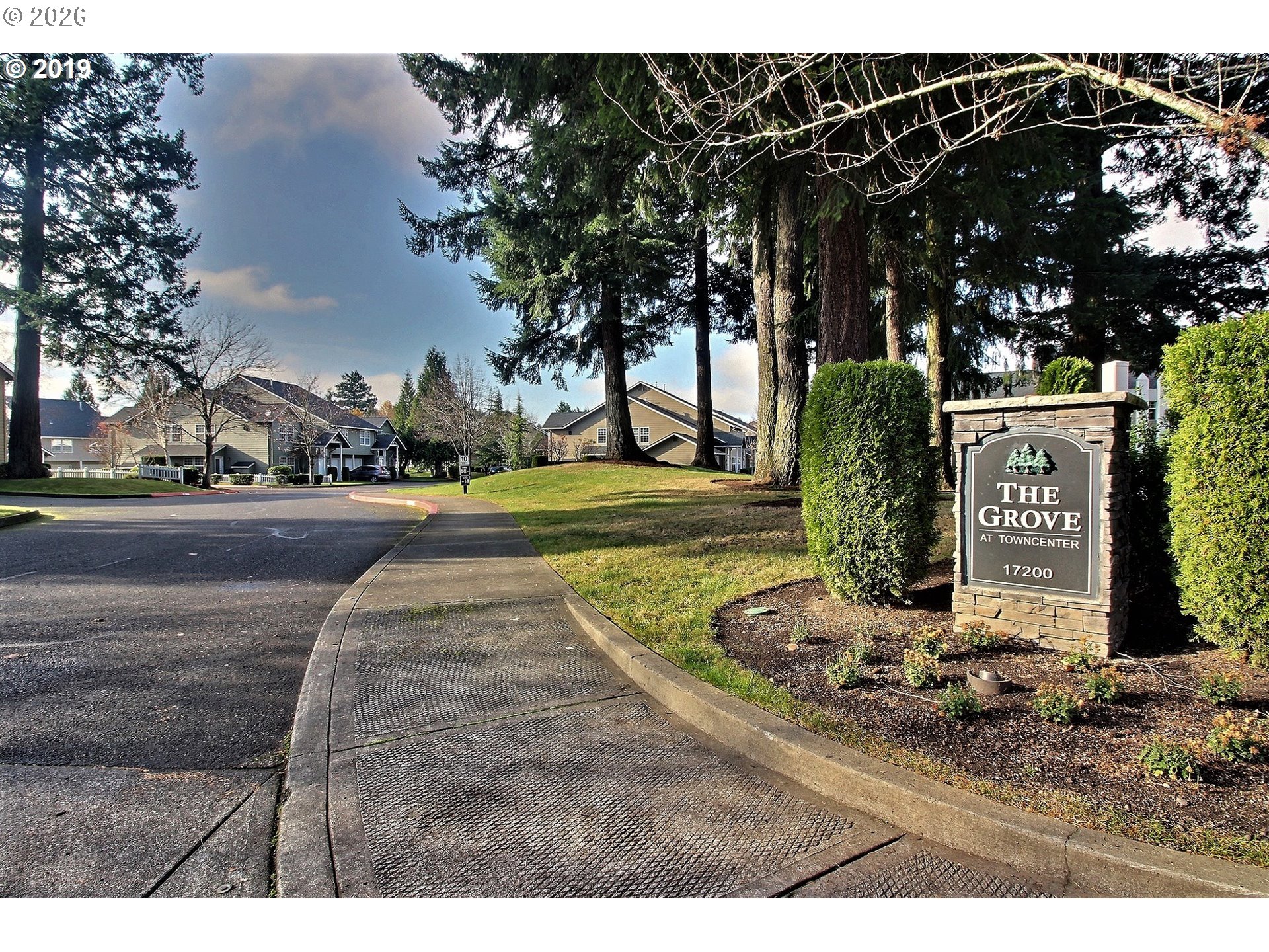 Photo #24: 613682038 Listing: Photo #24