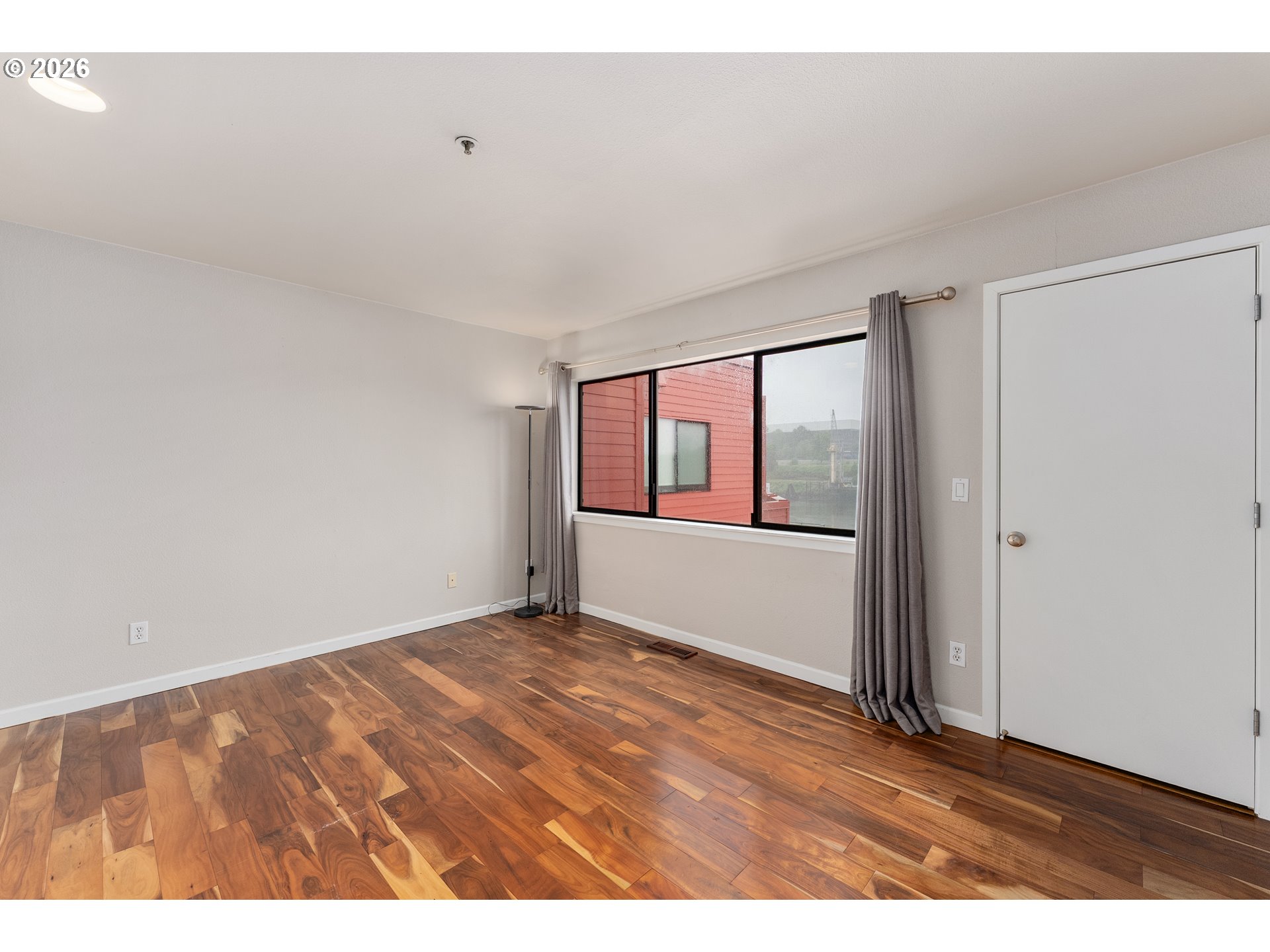 Photo #17: 613958786 Listing: Photo #17