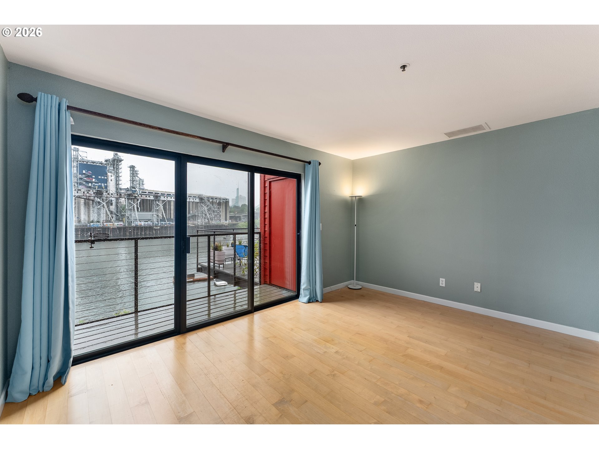 Photo #3: 613958786 Listing: Photo #3