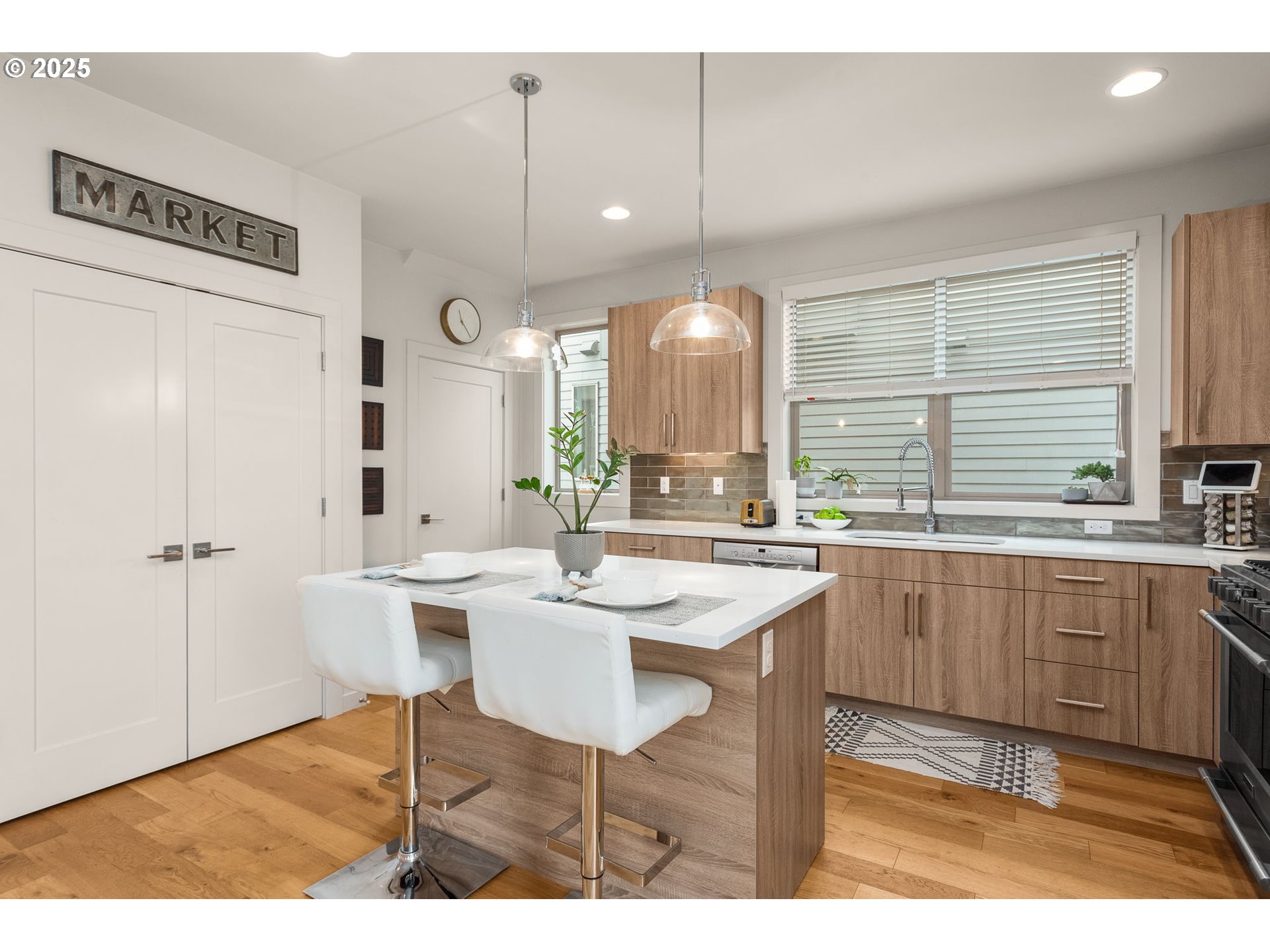 Photo #7: 614840210 Listing: Photo #7