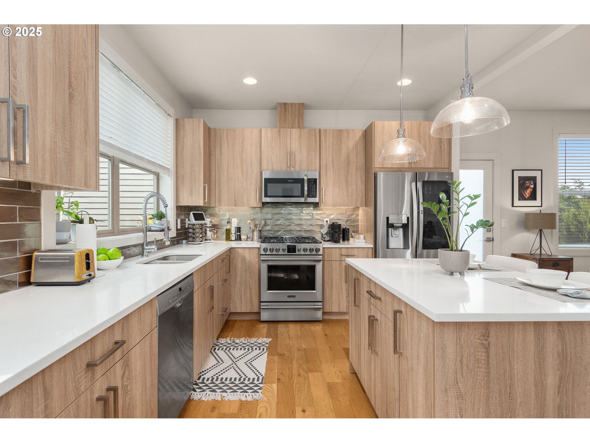 Photo #8: 614840210 Listing: Photo #8