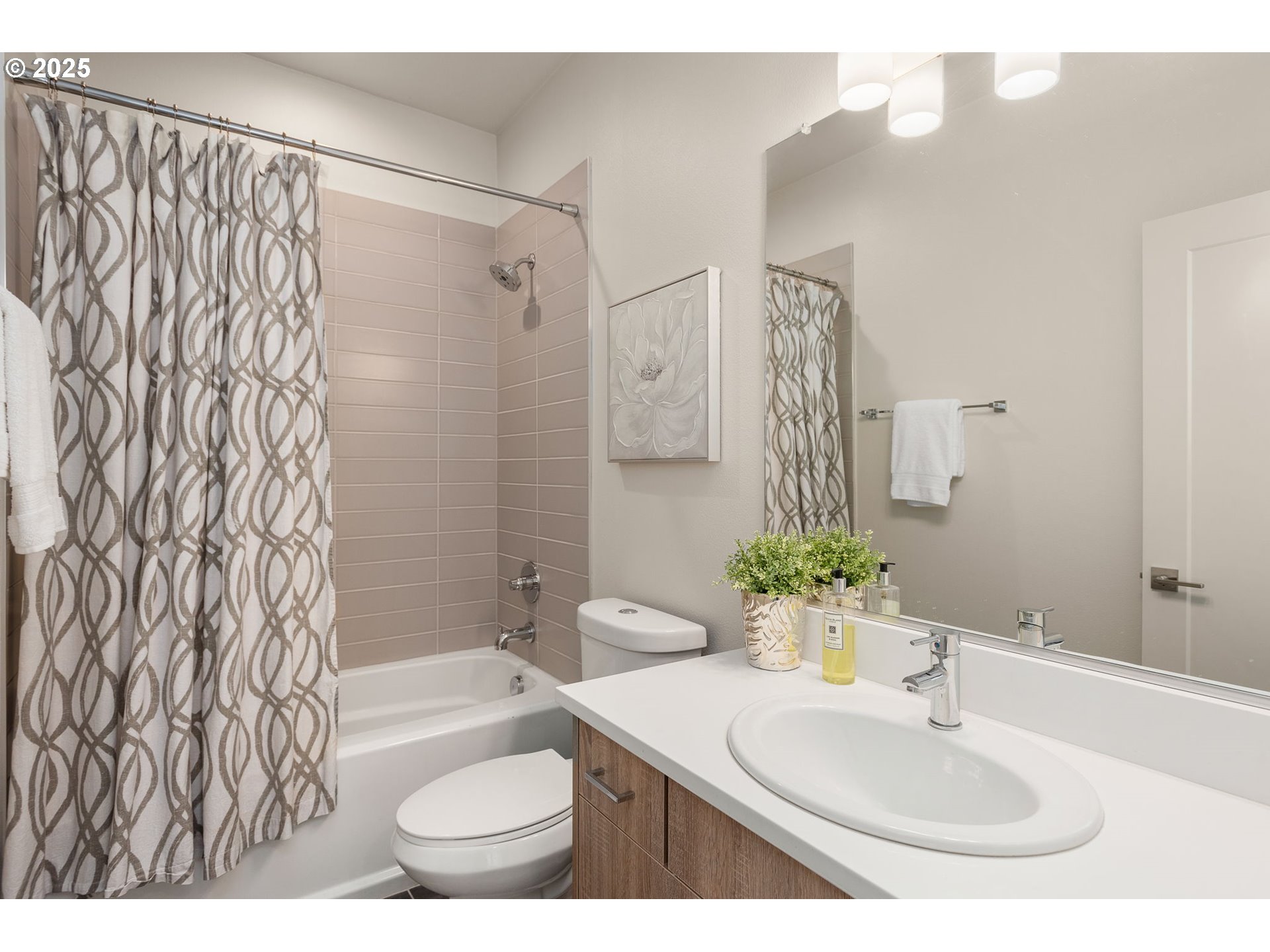 Photo #21: 614840210 Listing: Photo #21