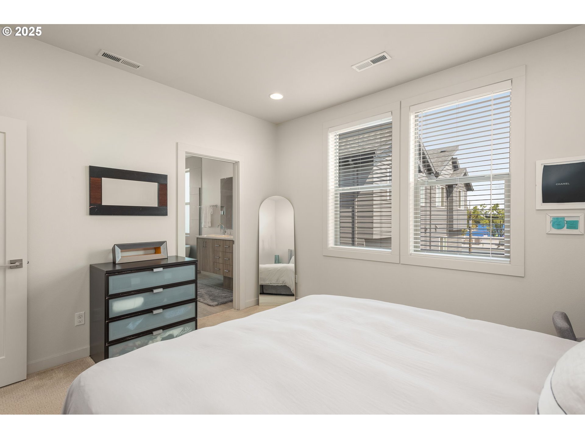 Photo #16: 614840210 Listing: Photo #16