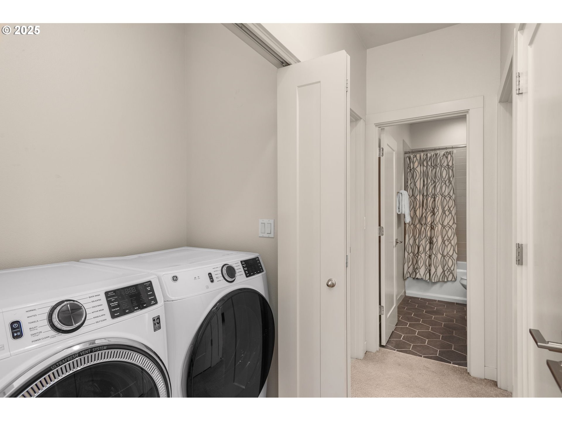 Photo #22: 614840210 Listing: Photo #22