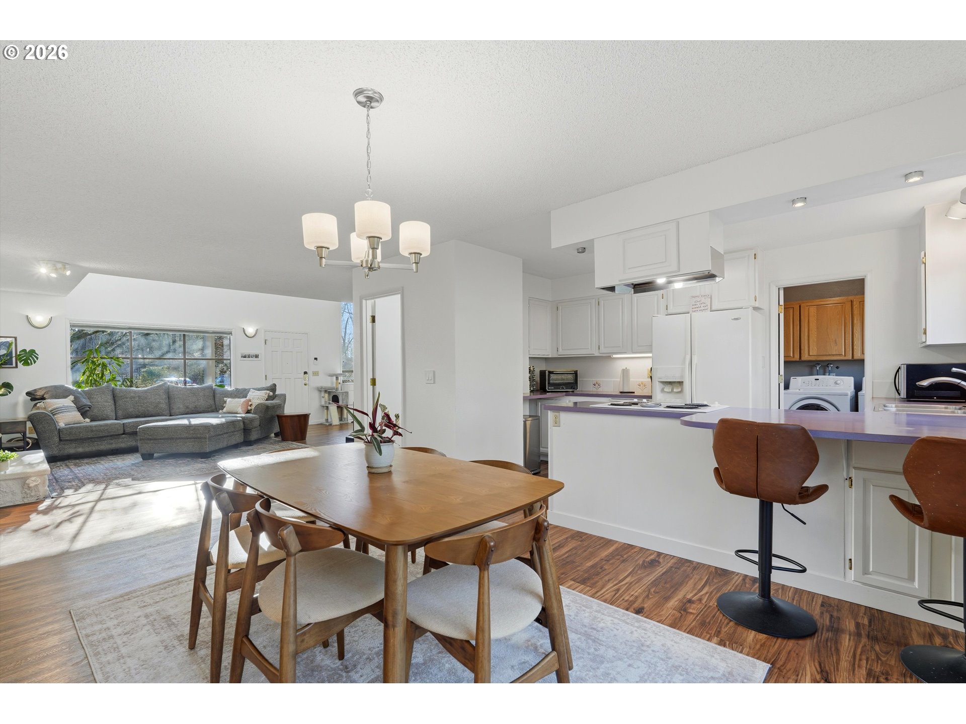 Photo #10: 615455692 Listing: Photo #10