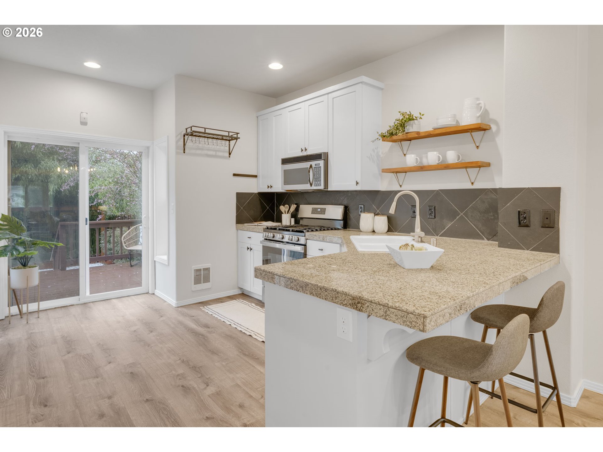 435 NE COOK ST, Portland, OR, 97212