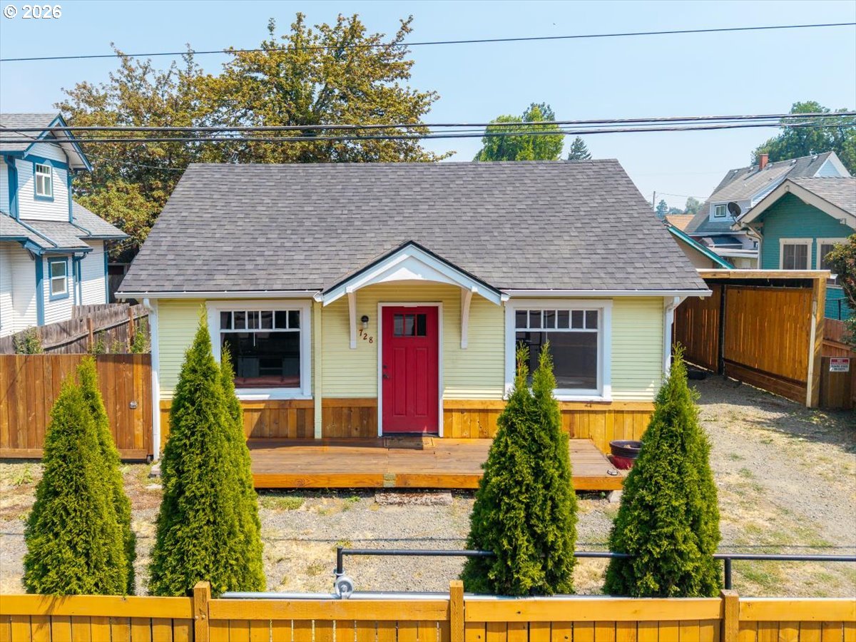Property photo 4 of 28