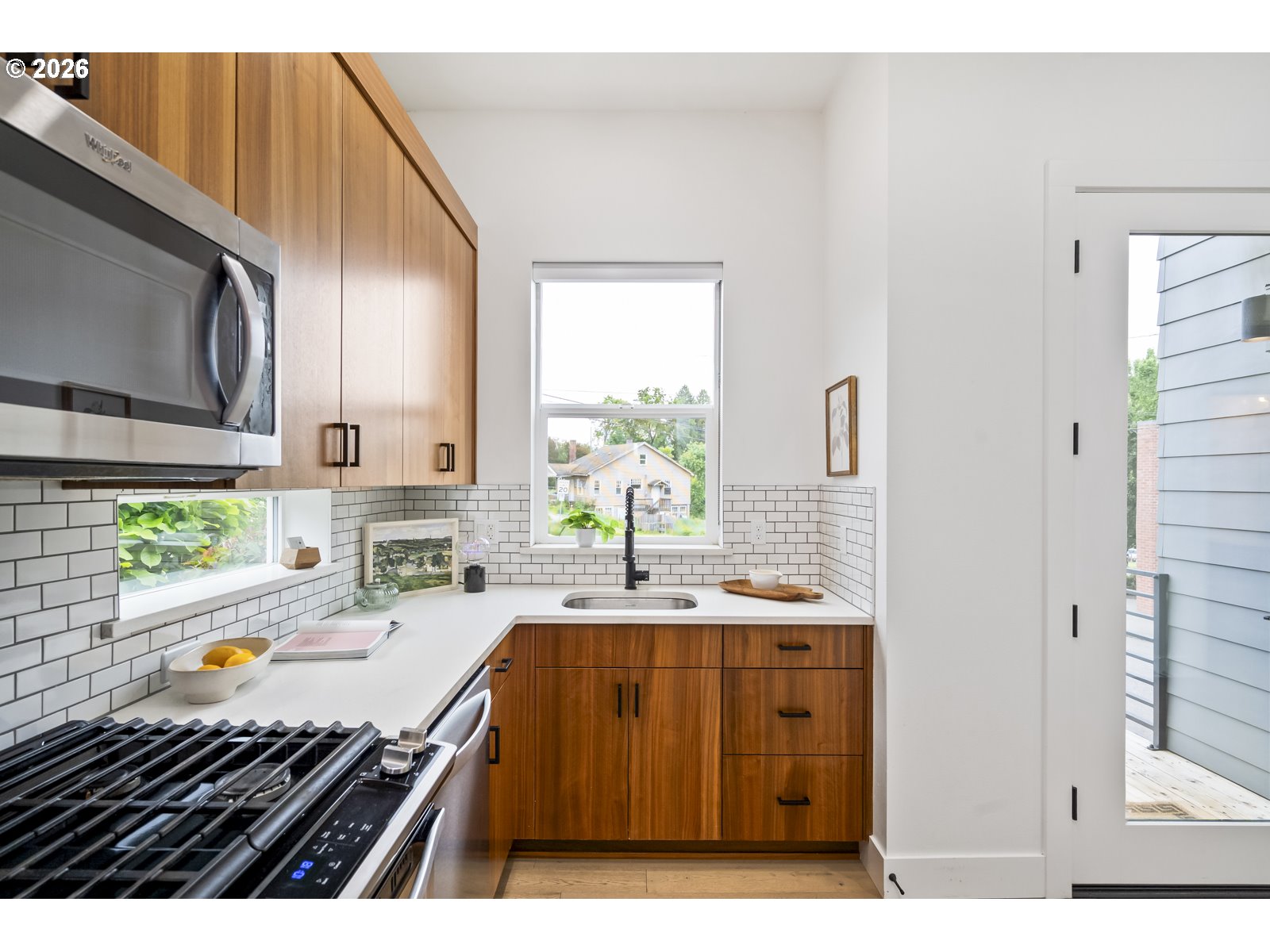 Photo #8: 616066922 Listing: Photo #8