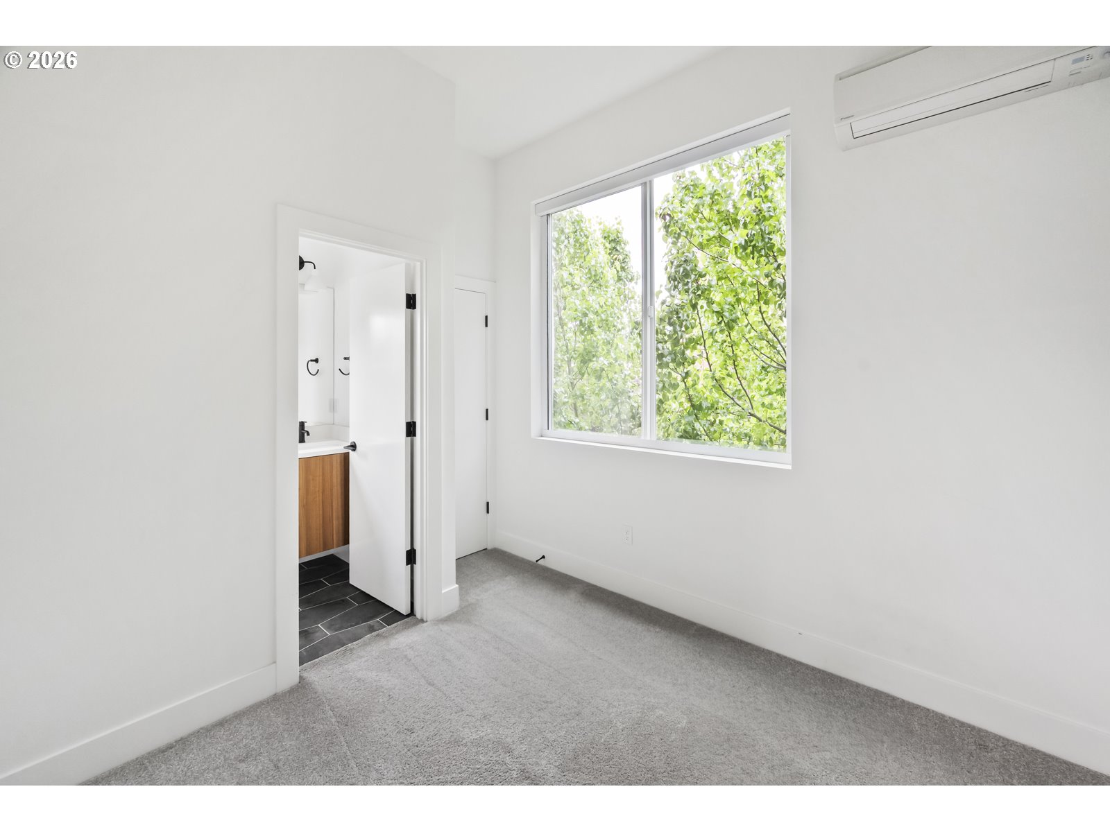 Photo #14: 616066922 Listing: Photo #14