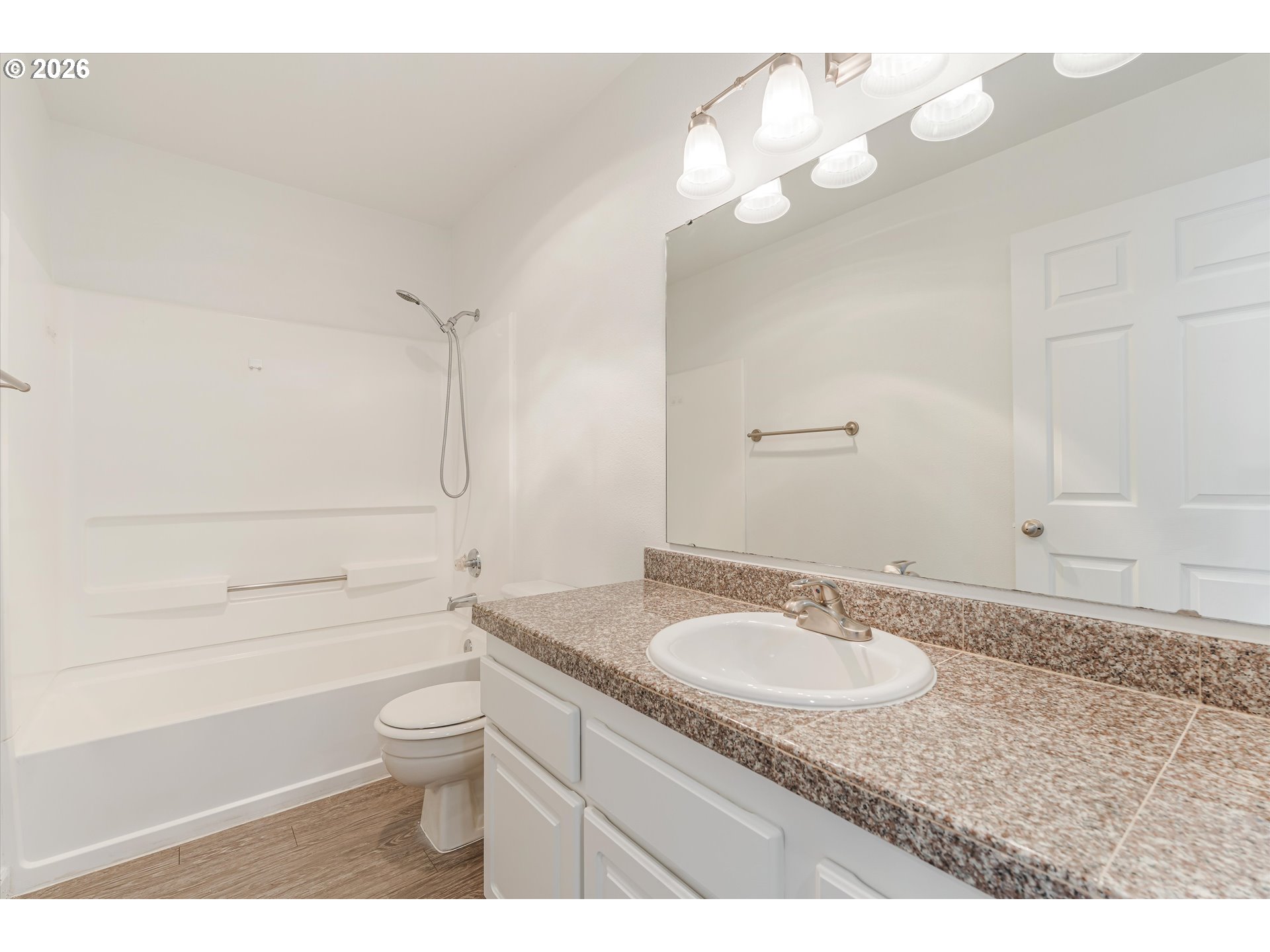 Photo #17: 616481459 Listing: Photo #17