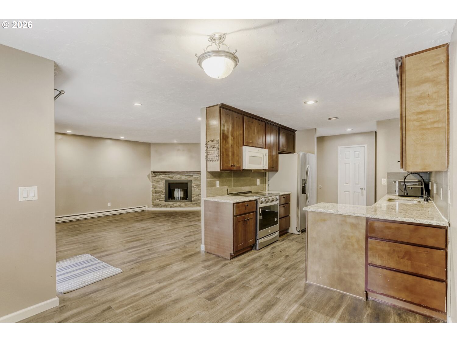 Photo #16: 616686470 Listing: Photo #16