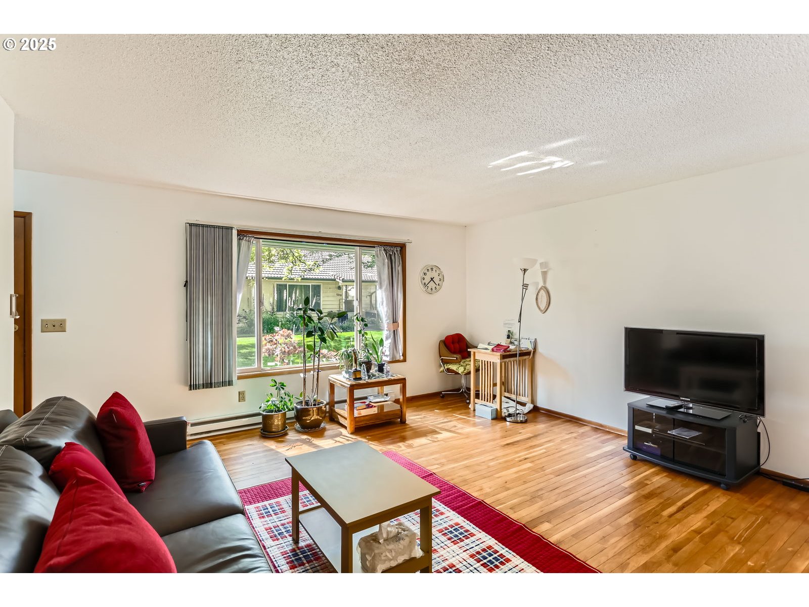 12330 SE MAIN ST, Portland, OR, 97233