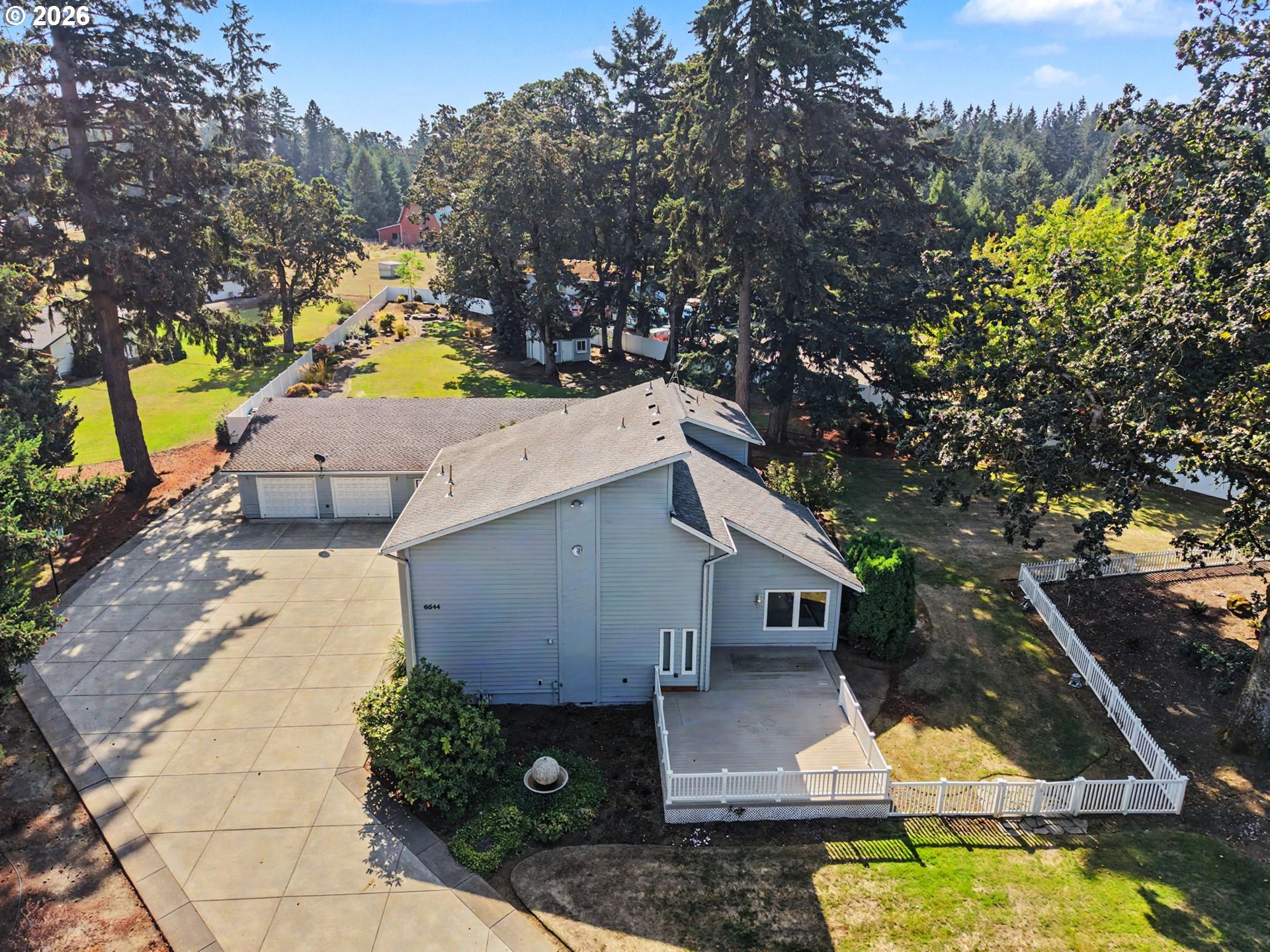Photo of 6644 RIPPLING BROOK DR Salem OR 97301