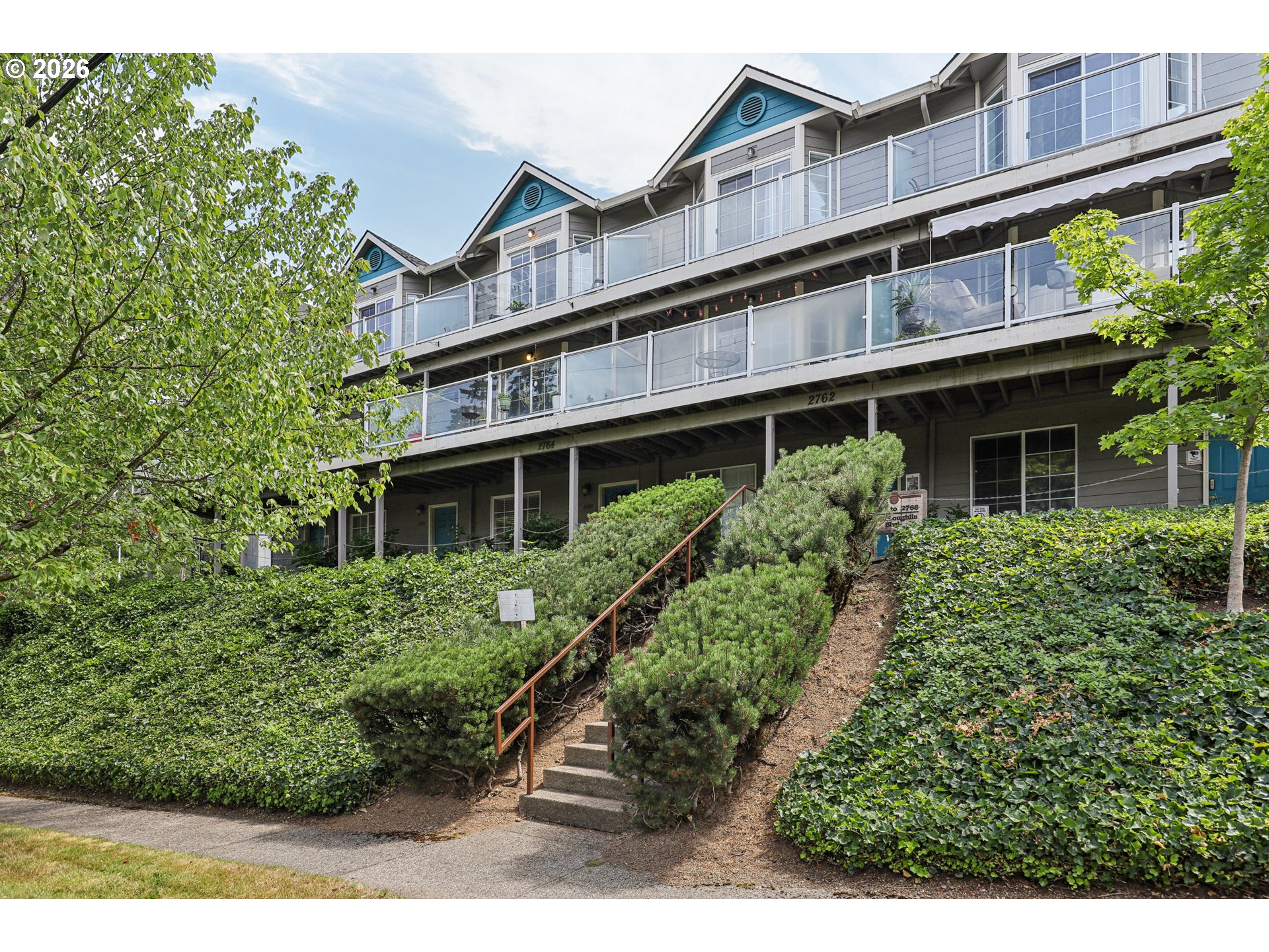 Photo #8: 617975794 Listing: Photo #8