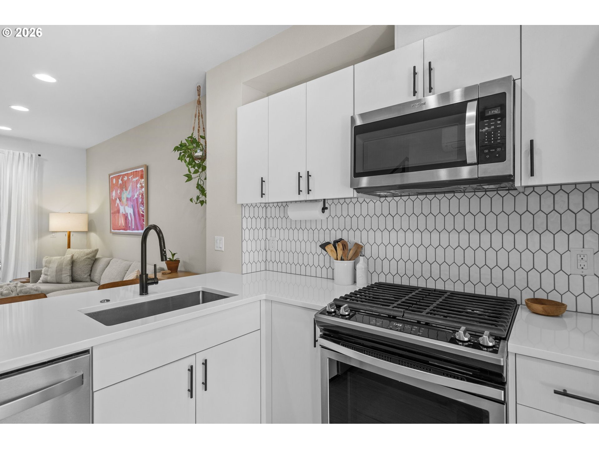 Photo #9: 618489965 Listing: Photo #9