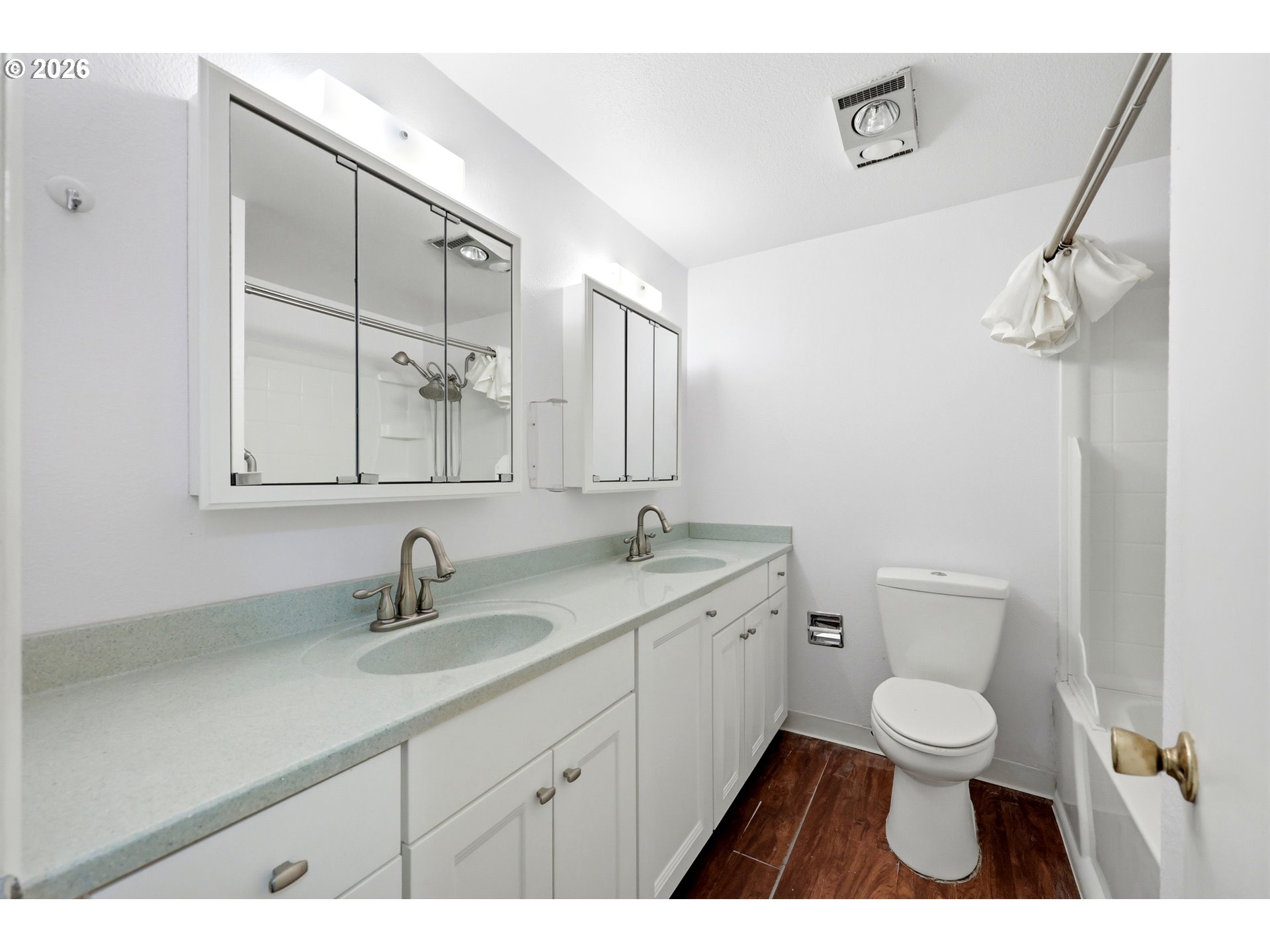 Photo #17: 619158978 Listing: Photo #17