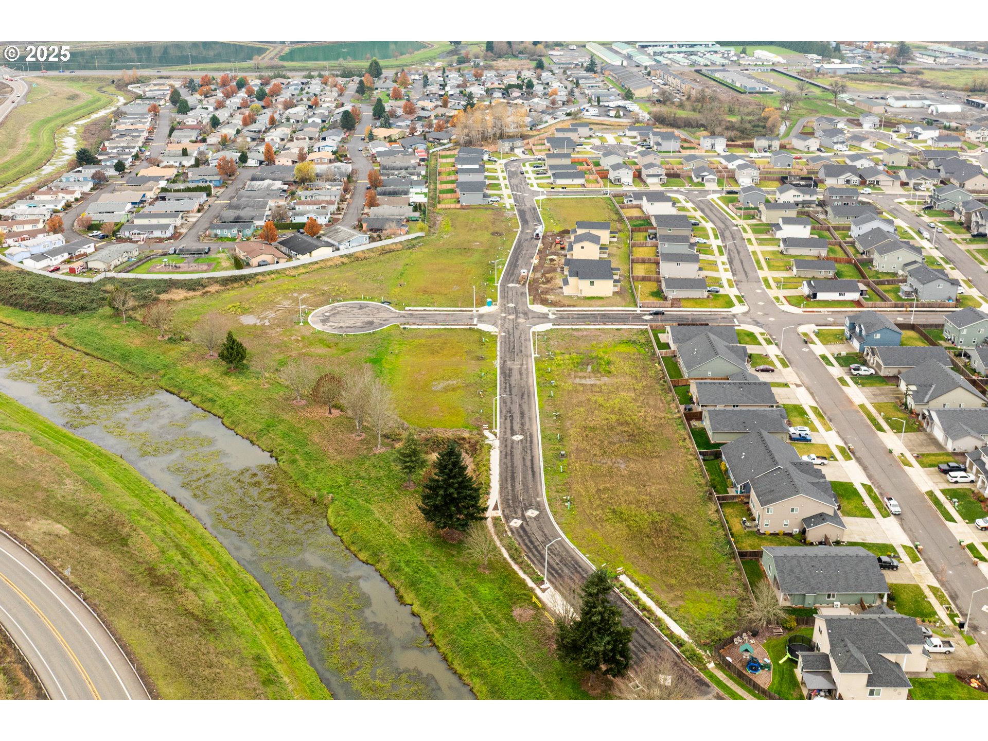 2005 Henderson WAY, Longview, WA, 98632