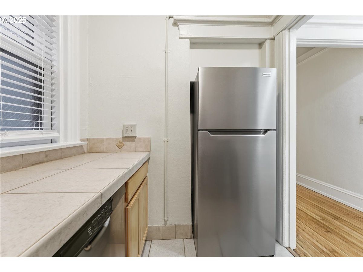 Photo #10: 620380498 Listing: Photo #10