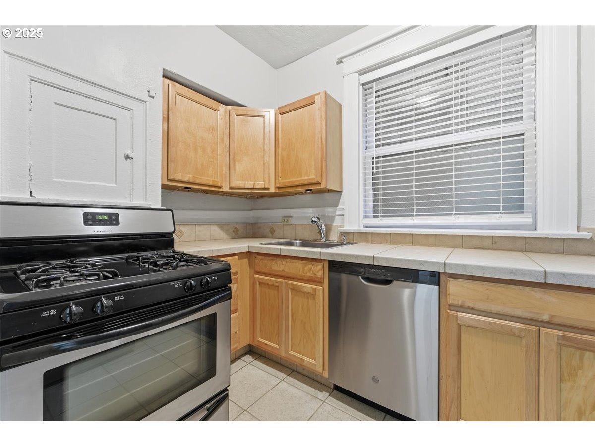 Photo #9: 620380498 Listing: Photo #9