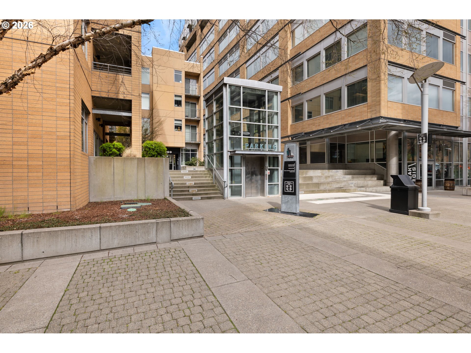 Photo #3: 620414969 Listing: Photo #3