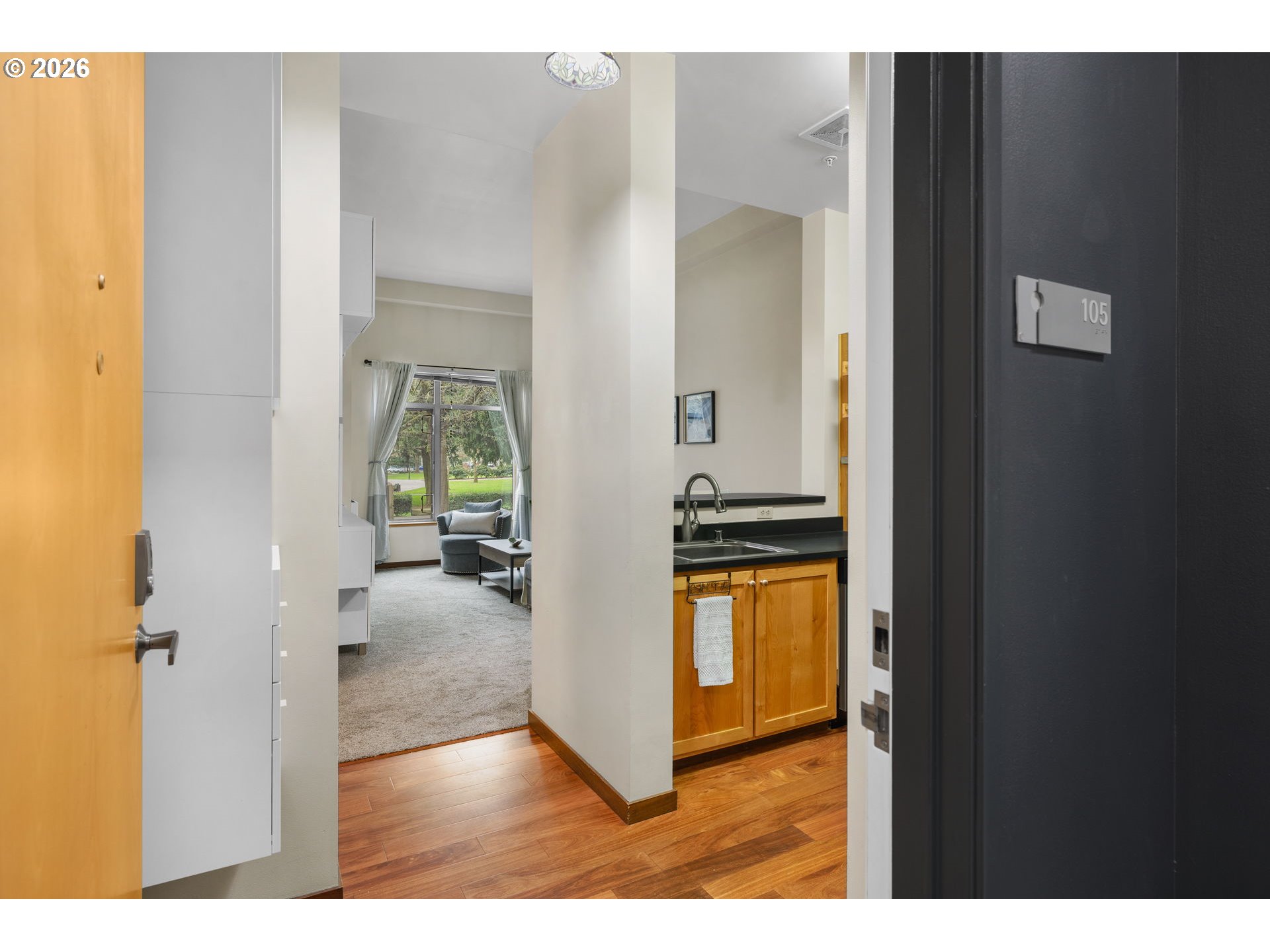 Photo #8: 620414969 Listing: Photo #8