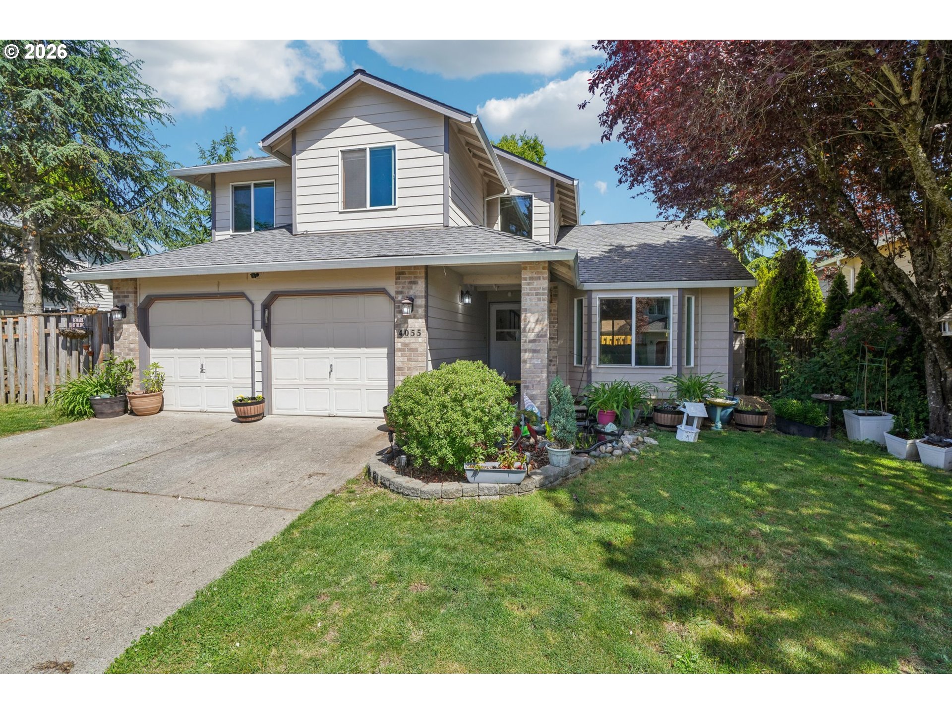 2382 E IRWIN WAY, Eugene, OR, 97402