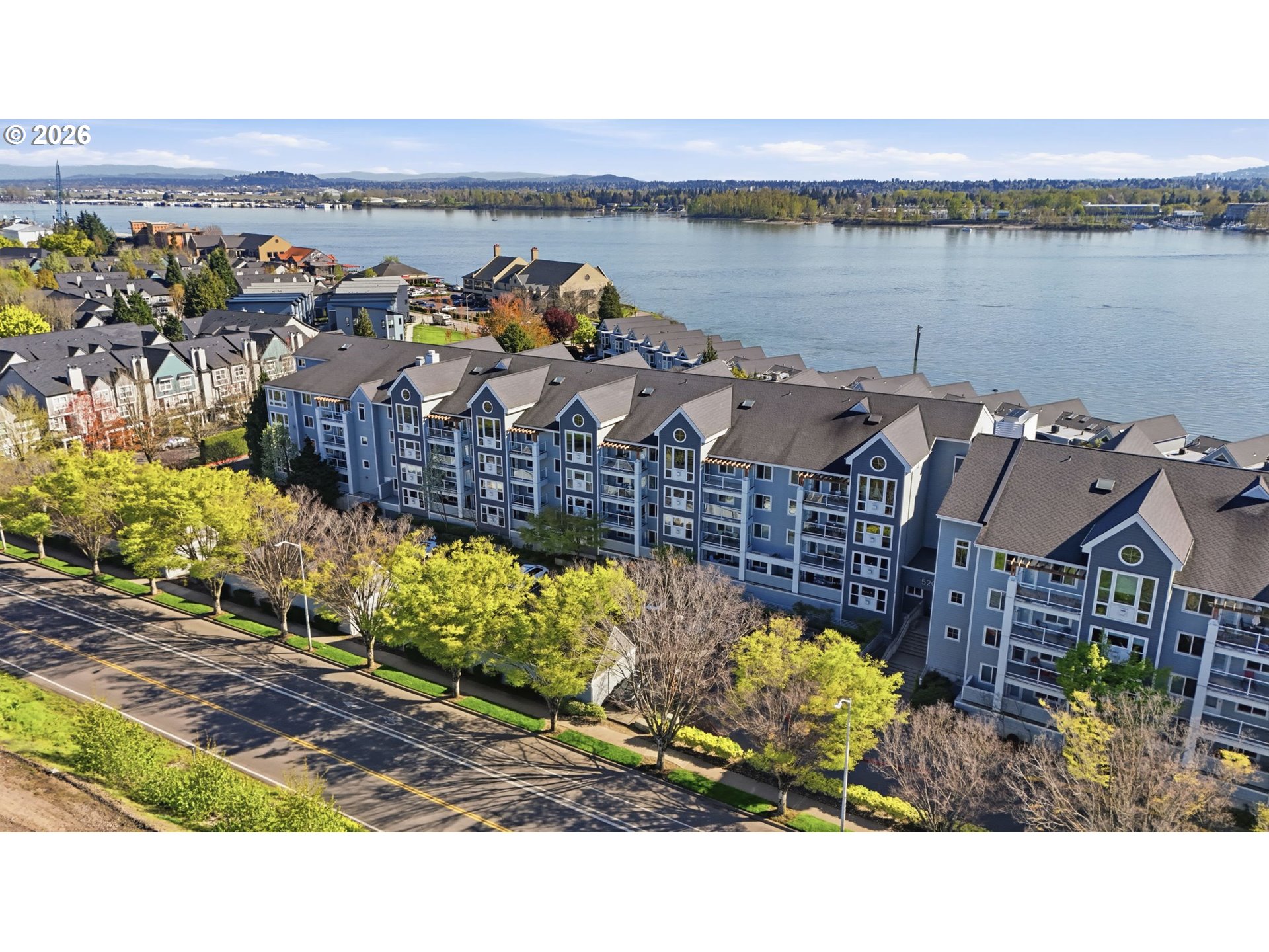 520 SE COLUMBIA RIVER DR UNIT 422, Vancouver, WA, 98660