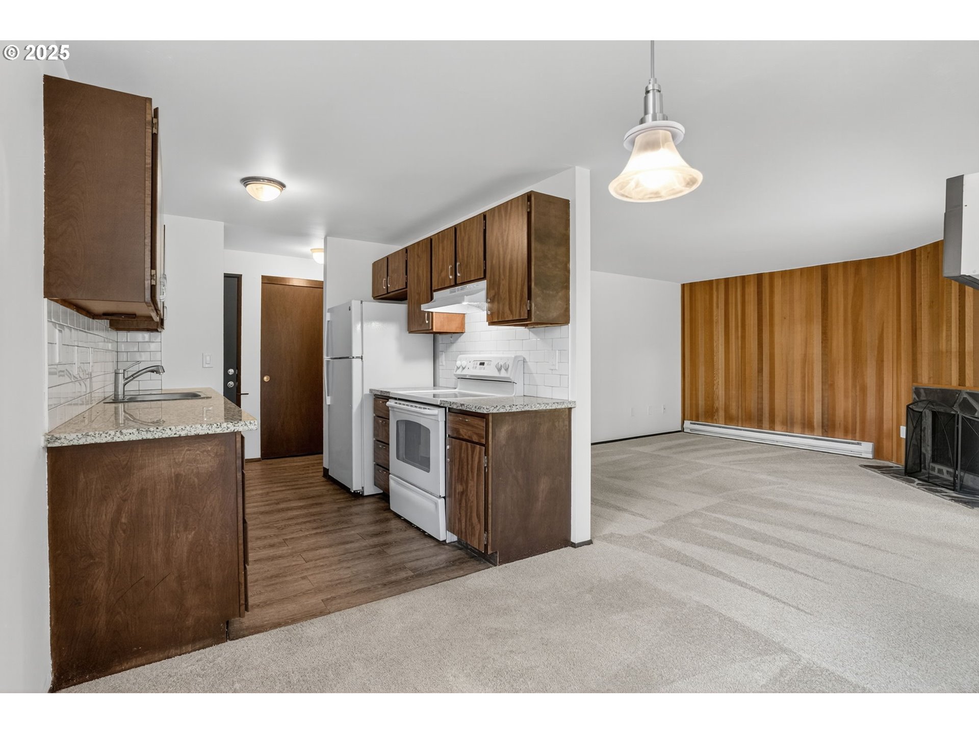 Photo #21: 621367279 Listing: Photo #21