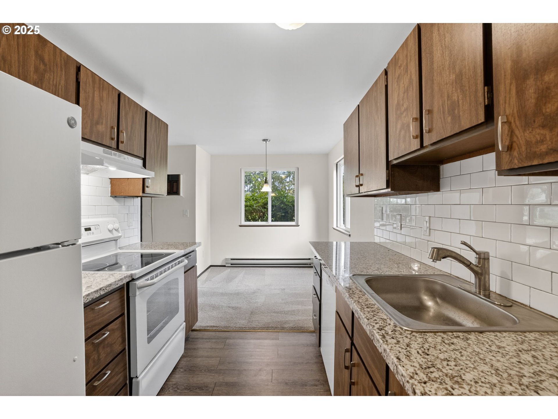 MLS: 621367279 Condo For Sale