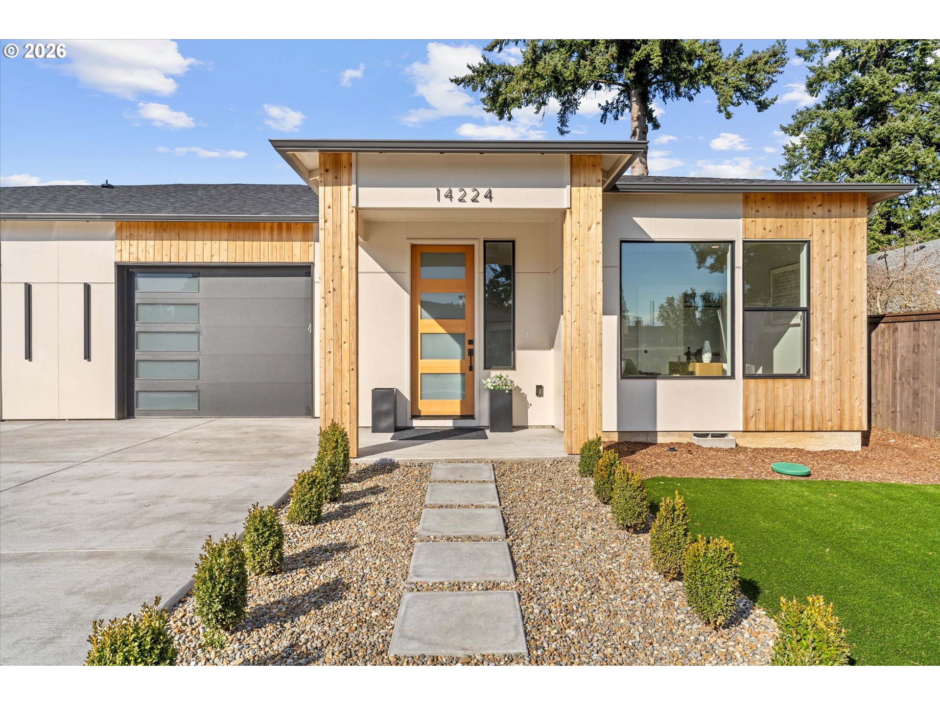 4175 SE CENTURY BLVD, Hillsboro, OR, 97123