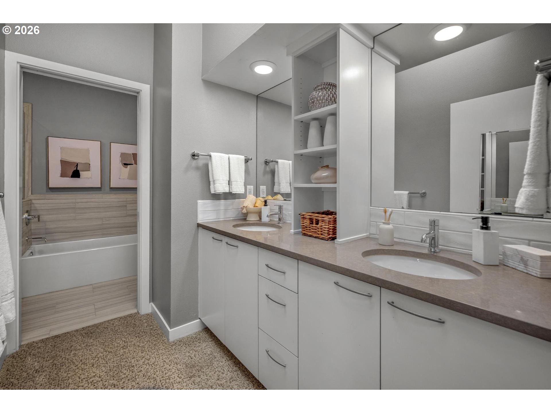 Photo #33: 622815712 Listing: Photo #33