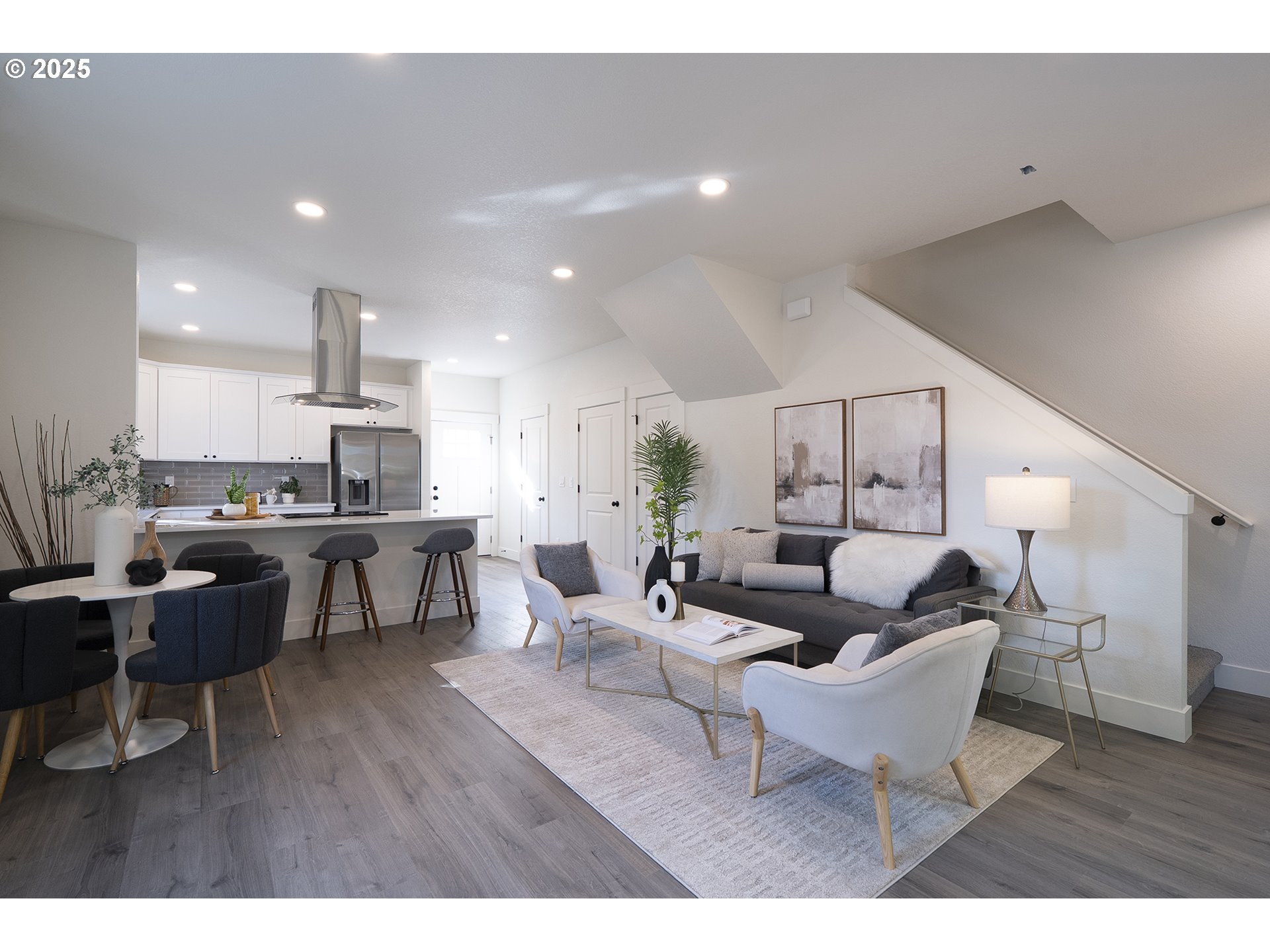 Photo #5: 623235078 Listing 