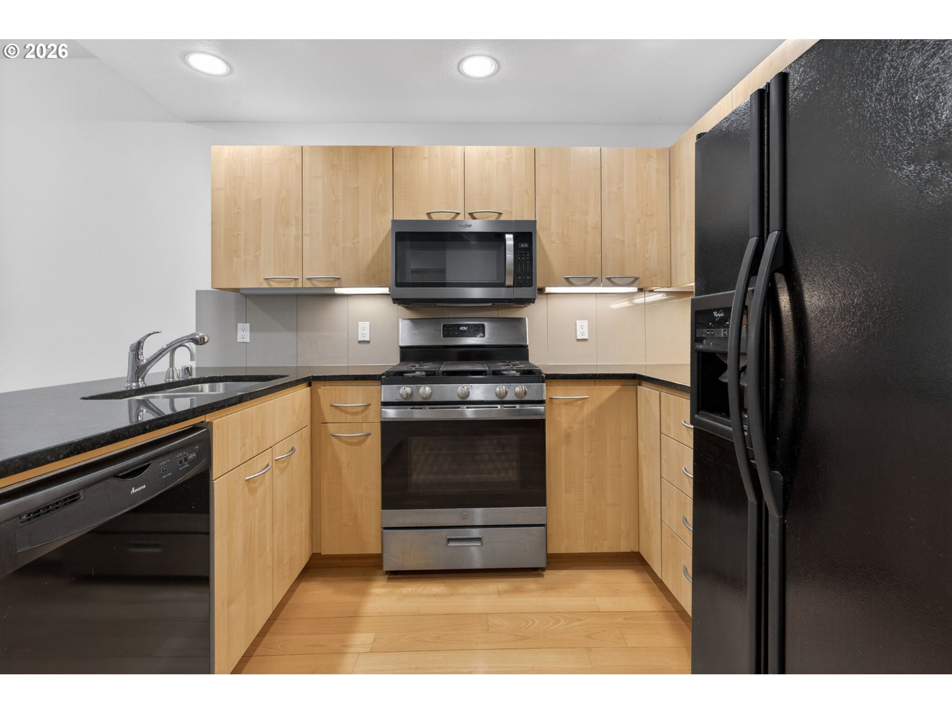 Photo #4: 623417259 Listing: Photo #4